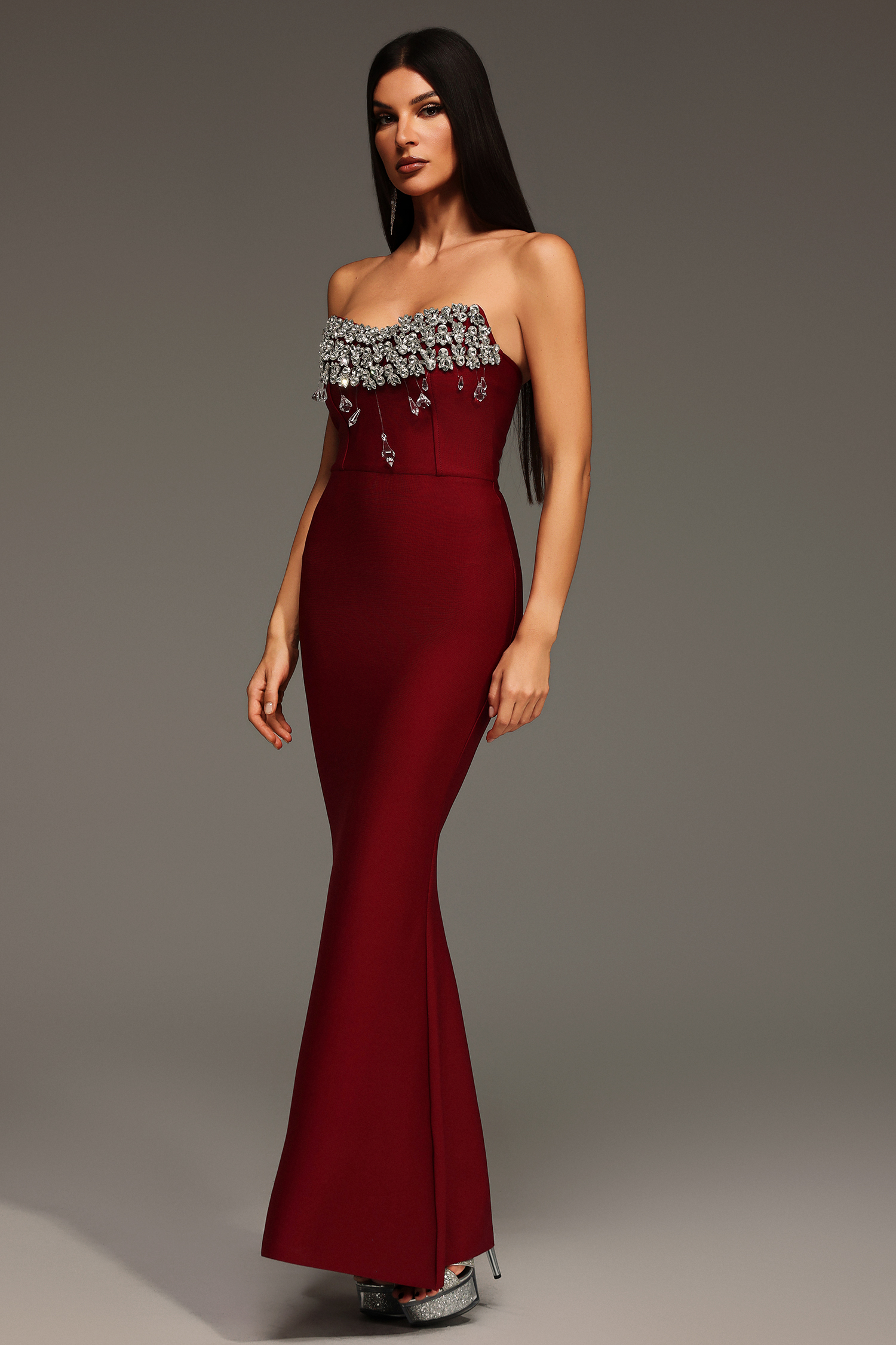 Plume Sleeveless Diamond Bandage Maxi Dress