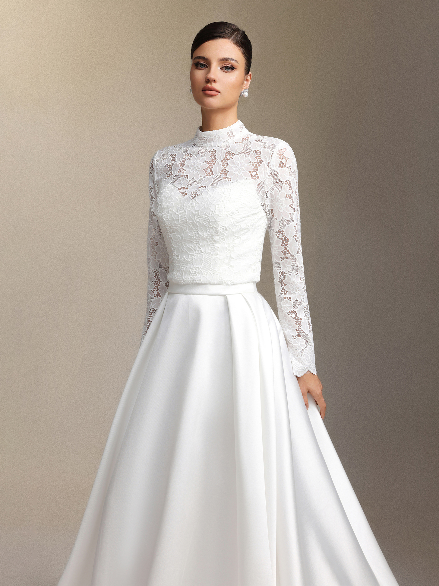 Rora Lace fishbone strapless two-piece maxi wedding dress