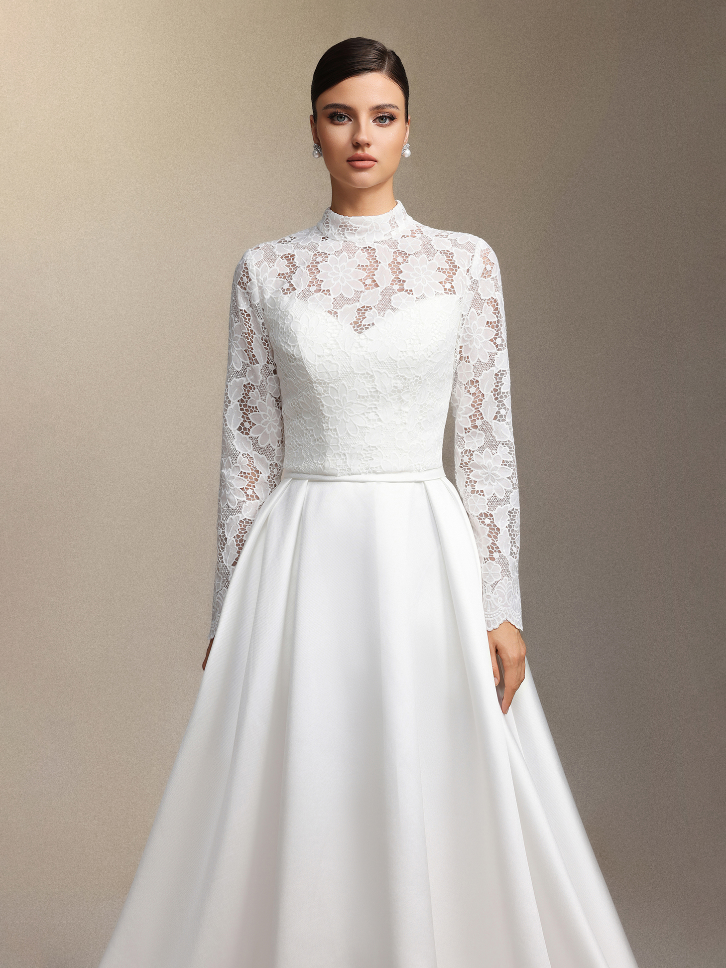 Rora Lace fishbone strapless two-piece maxi wedding dress