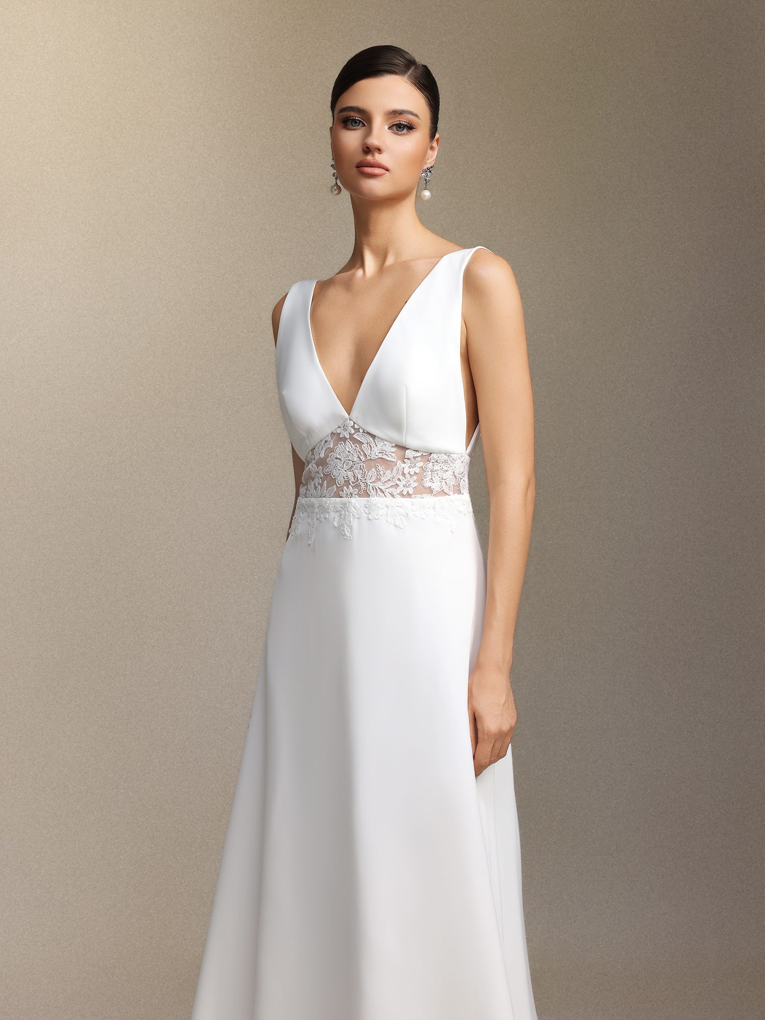 Dazie Deep V-neck sleeveless lace mesh maxi wedding dress