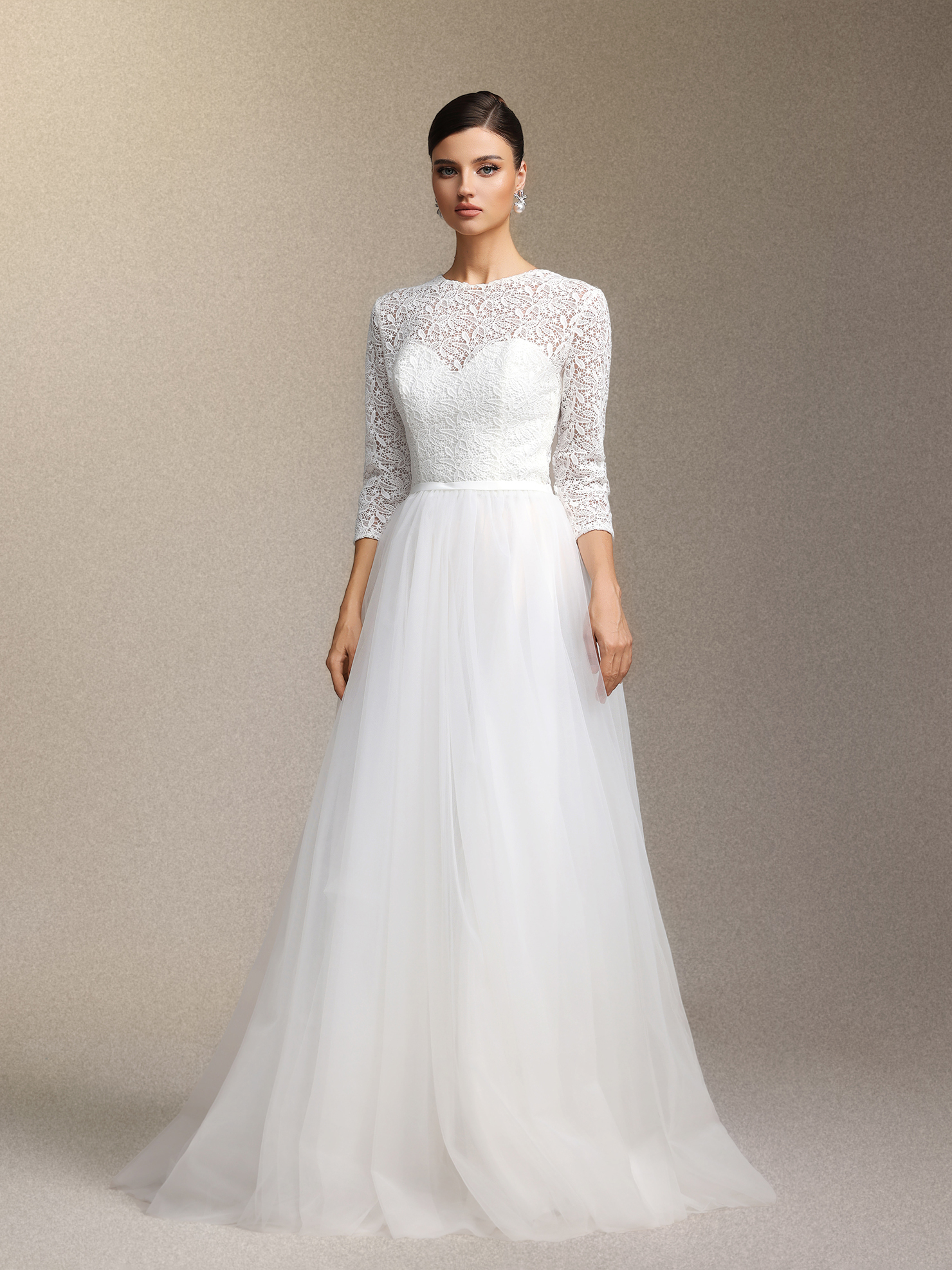 Lace tulle long-sleeved long-length wedding dress