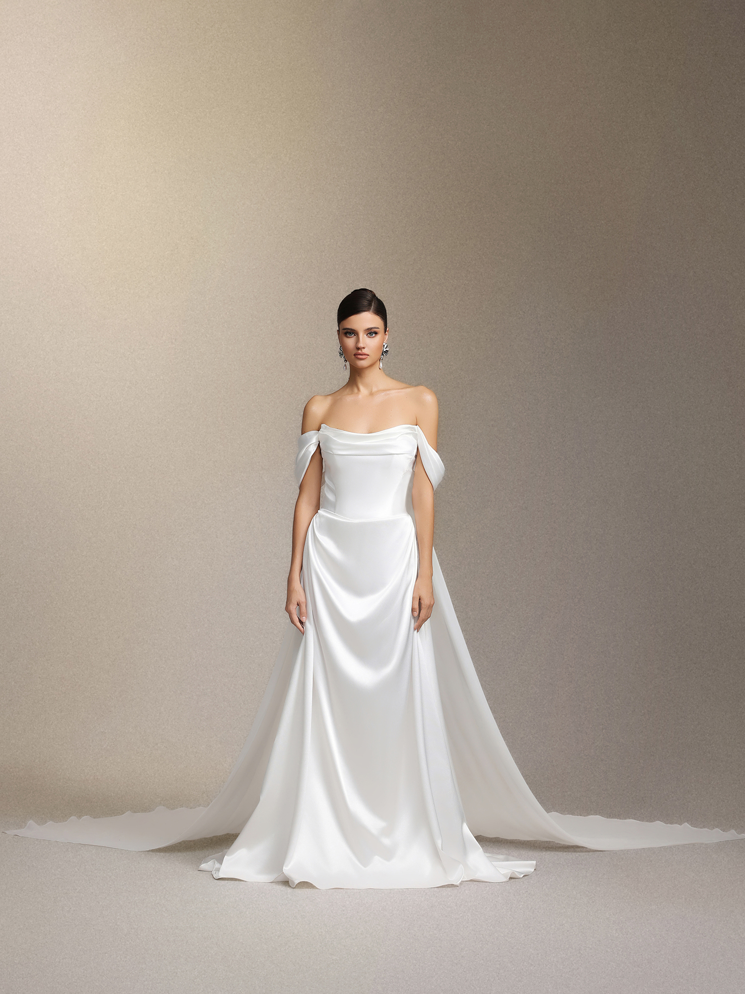 Edith One-shoulder slimming maxi wedding dress
