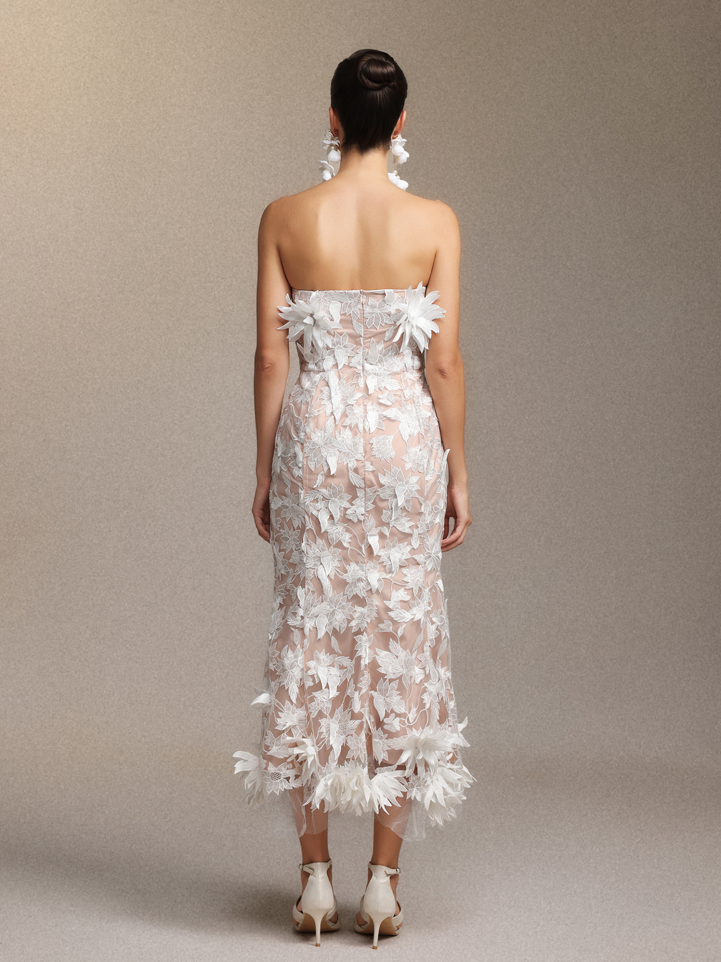 Kater Sleeveless Flowers Lace Maxi Dress