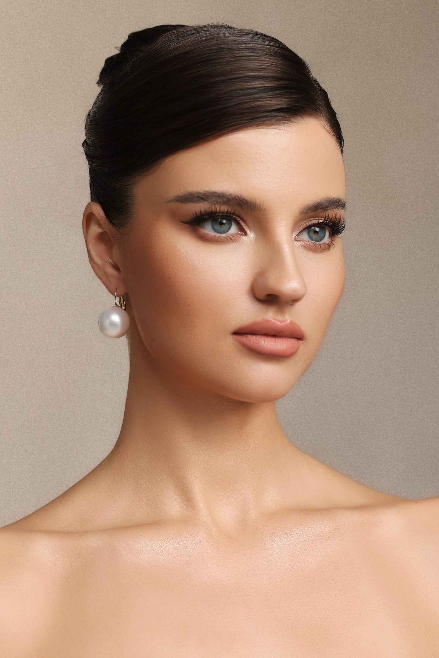 Kori Pearl Pendant Earrings