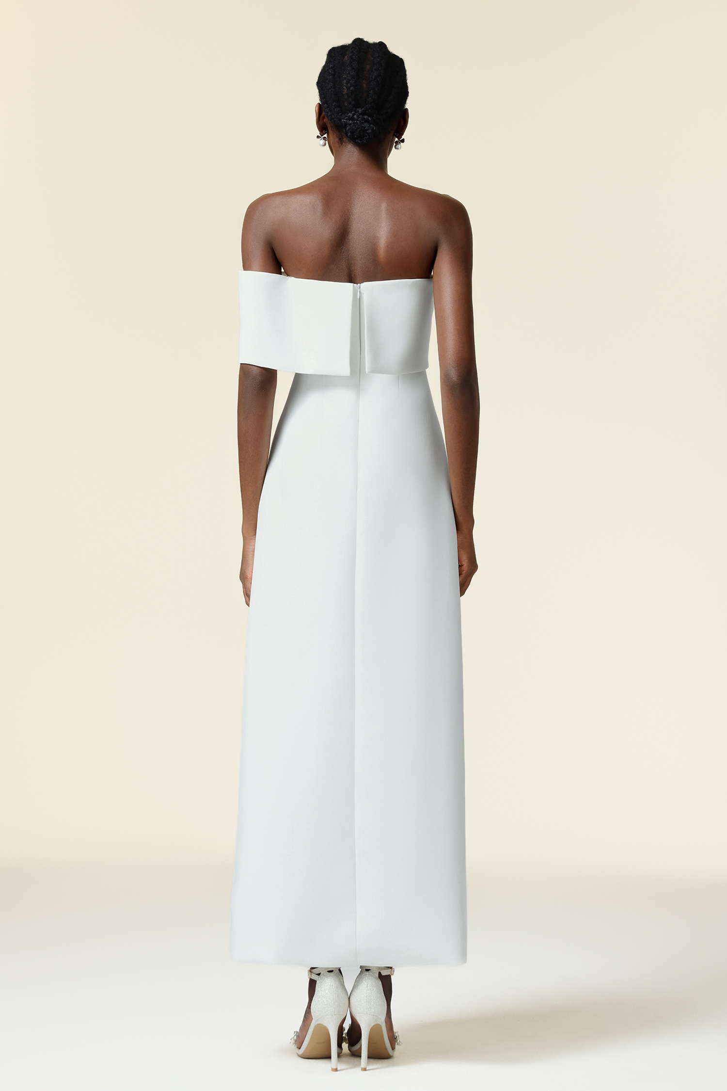 Eurin Off-The-Shoulder Sleeveless Asymmetric Maxi Dress