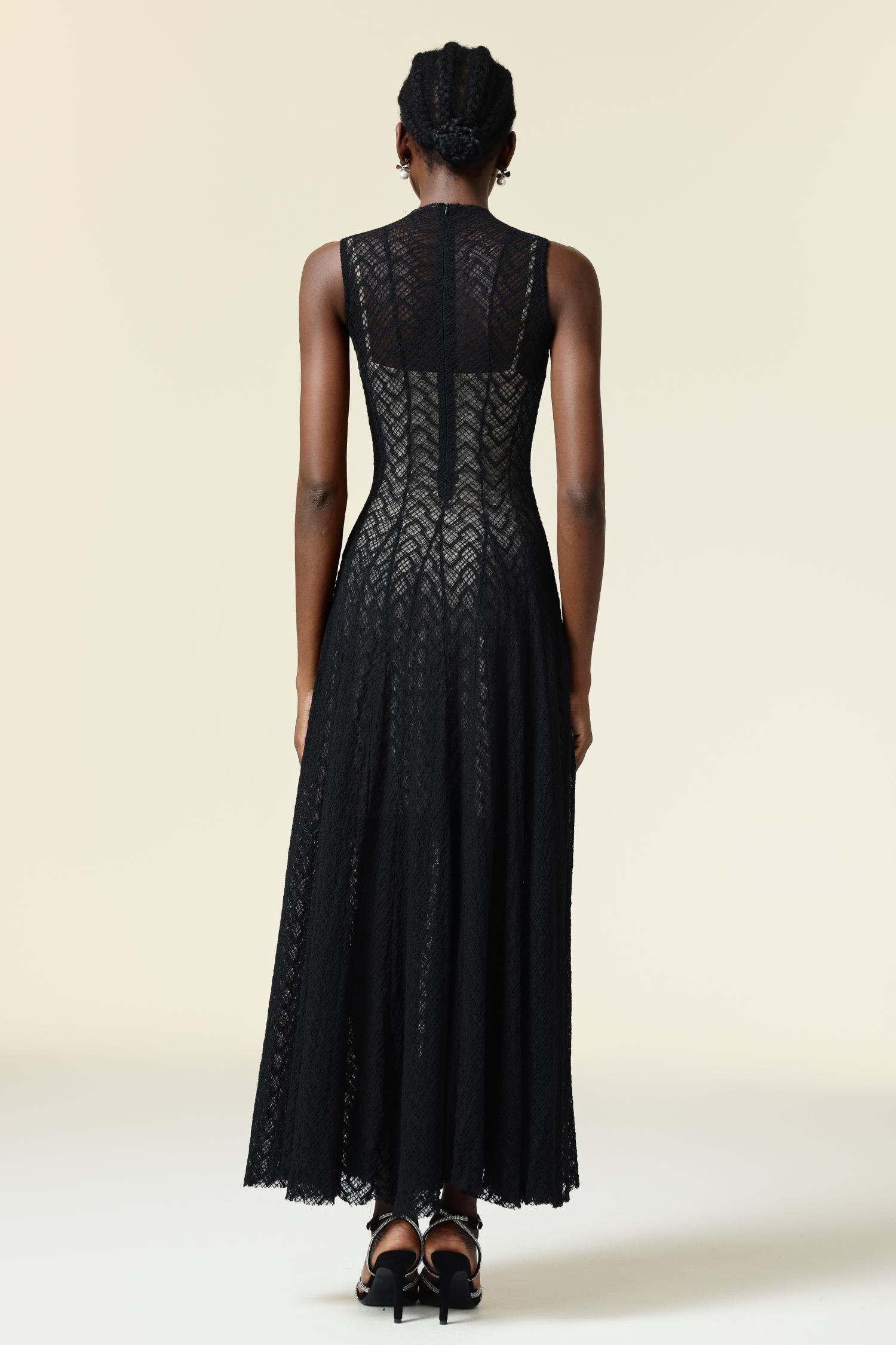 Falisa Round Neck Sleeveless Lace Maxi Dress