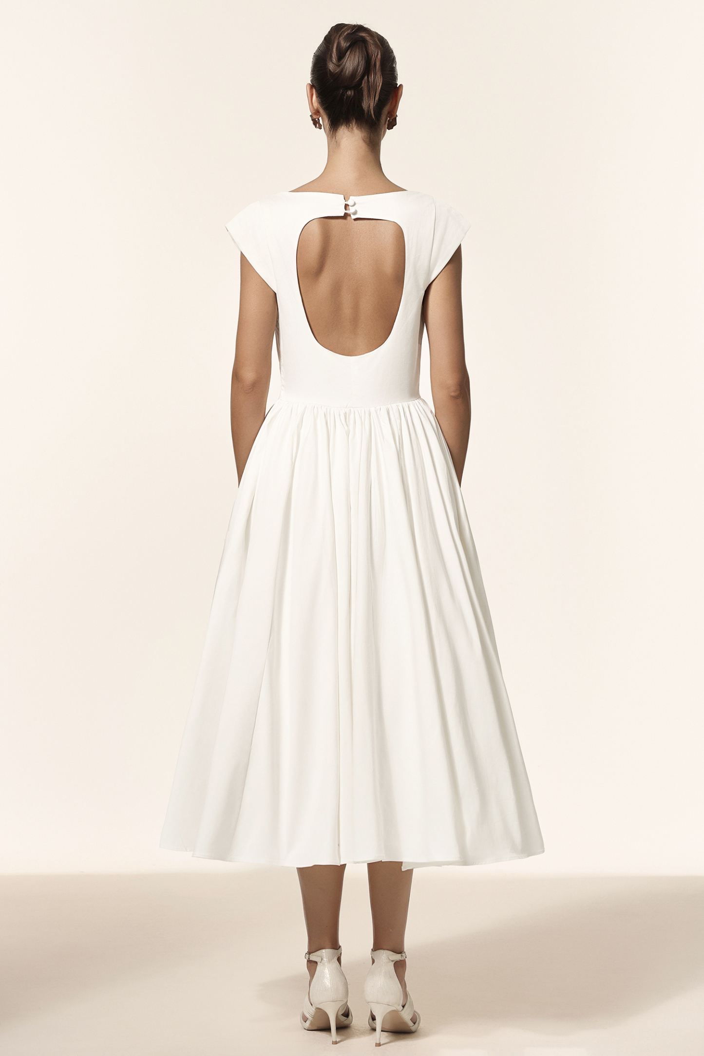 Lillian Sleeveless Folds Midi Dress