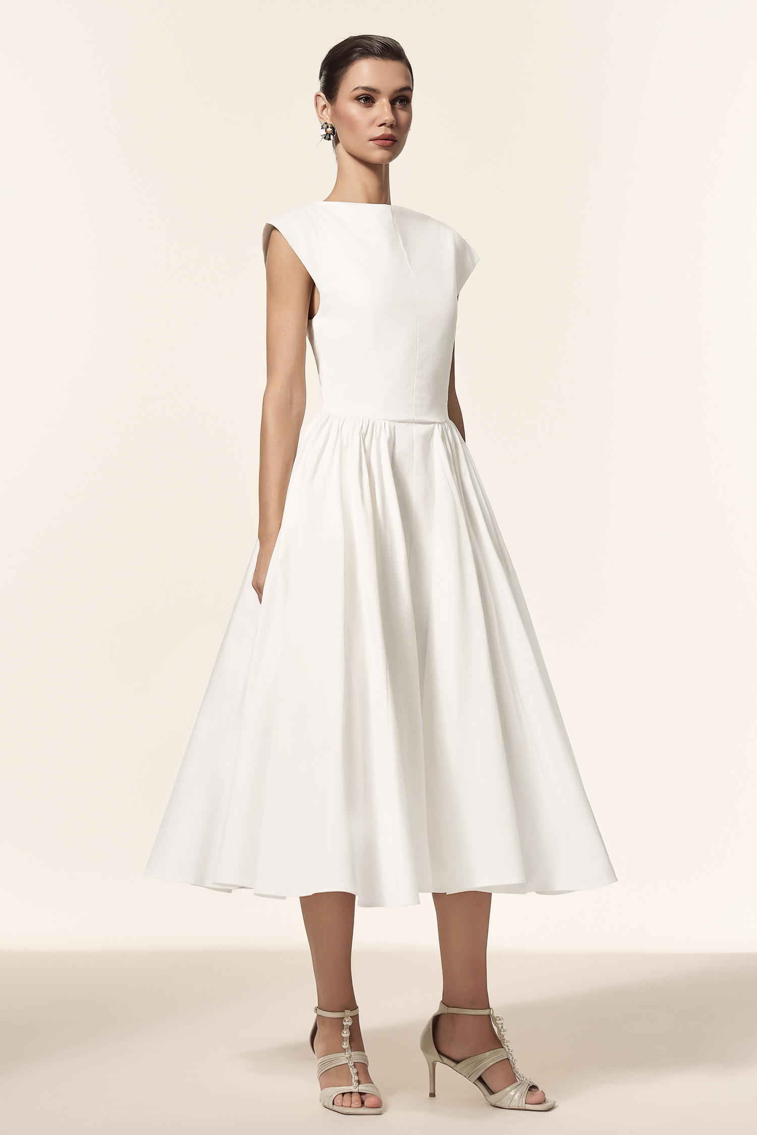 Lillian Sleeveless Folds Midi Dress