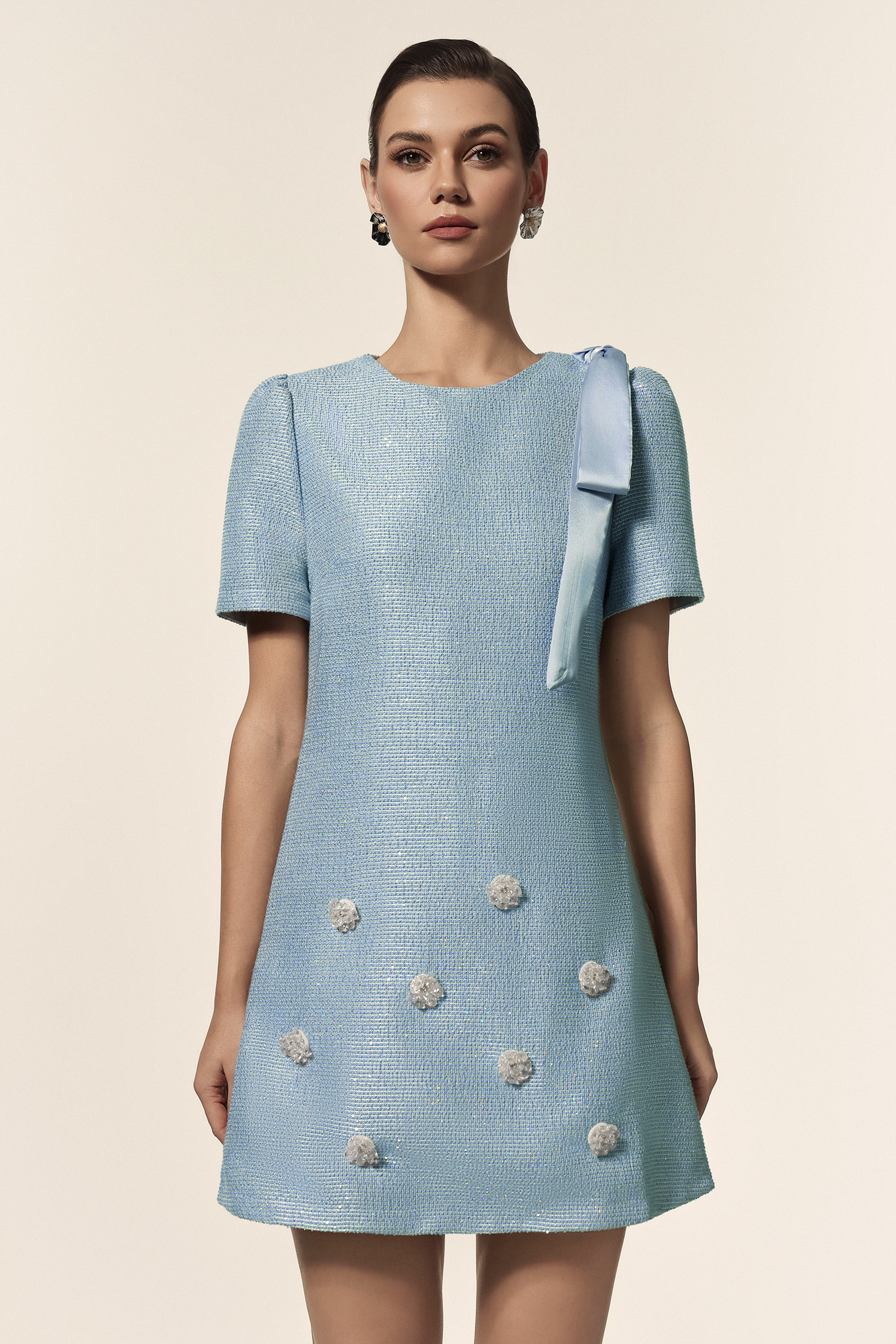 Susel Round Neck Short Sleeves Flowers Bowknot Mini Dress