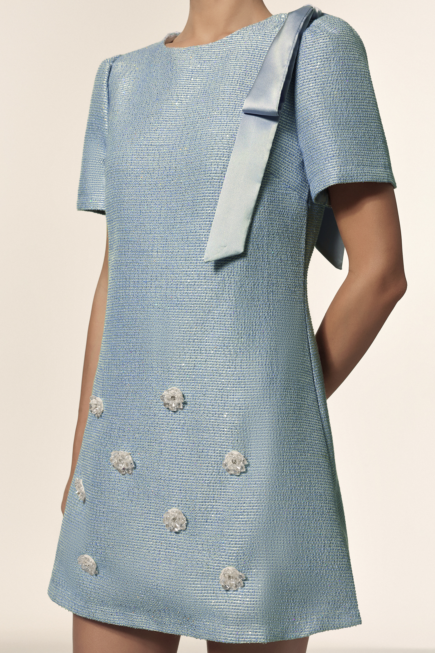 Susel Round Neck Short Sleeves Flowers Bowknot Mini Dress