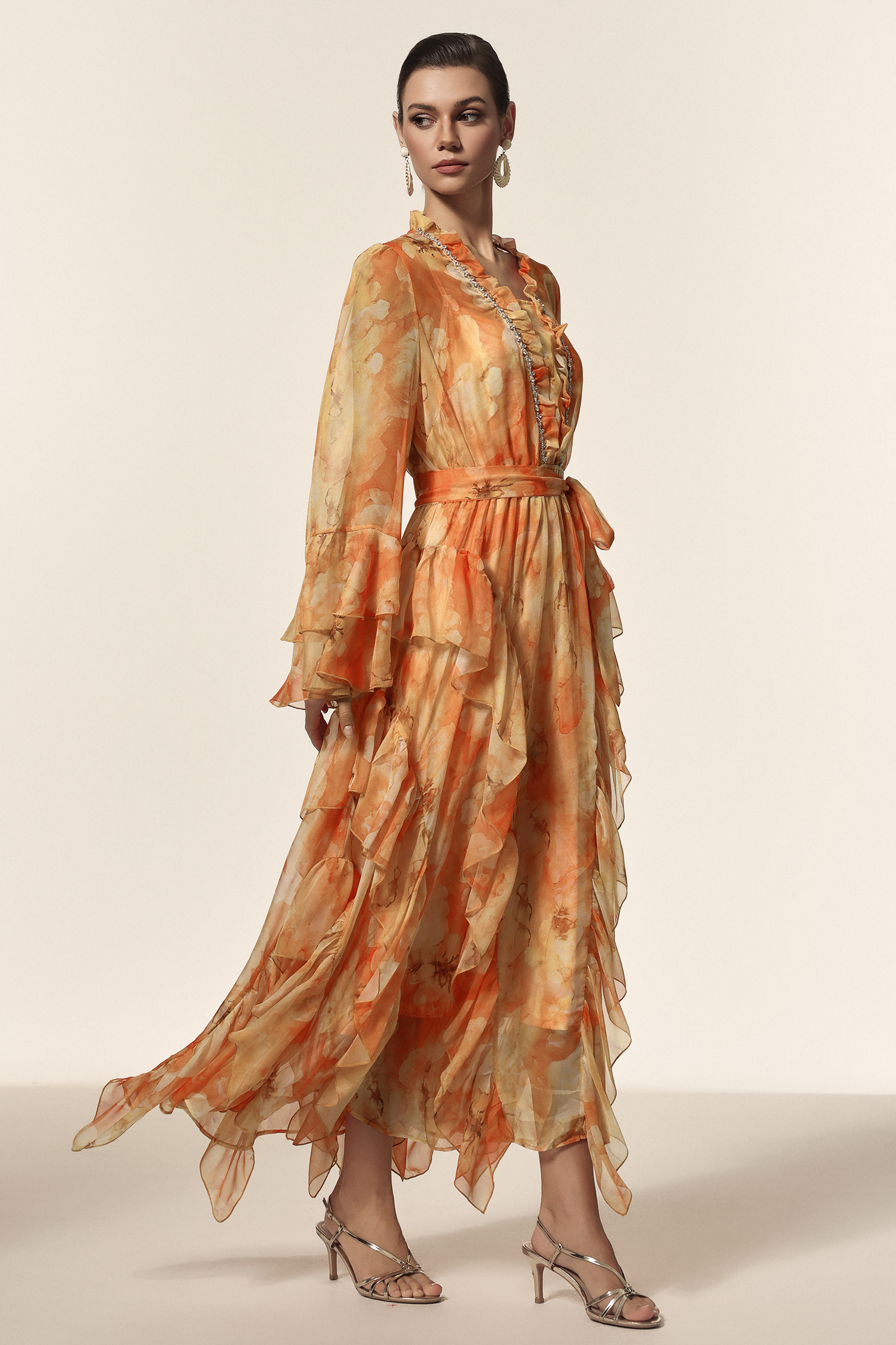 Kaliana V-Neck Long Sleeves Floral Printed Diamond Folds Maxi Dress