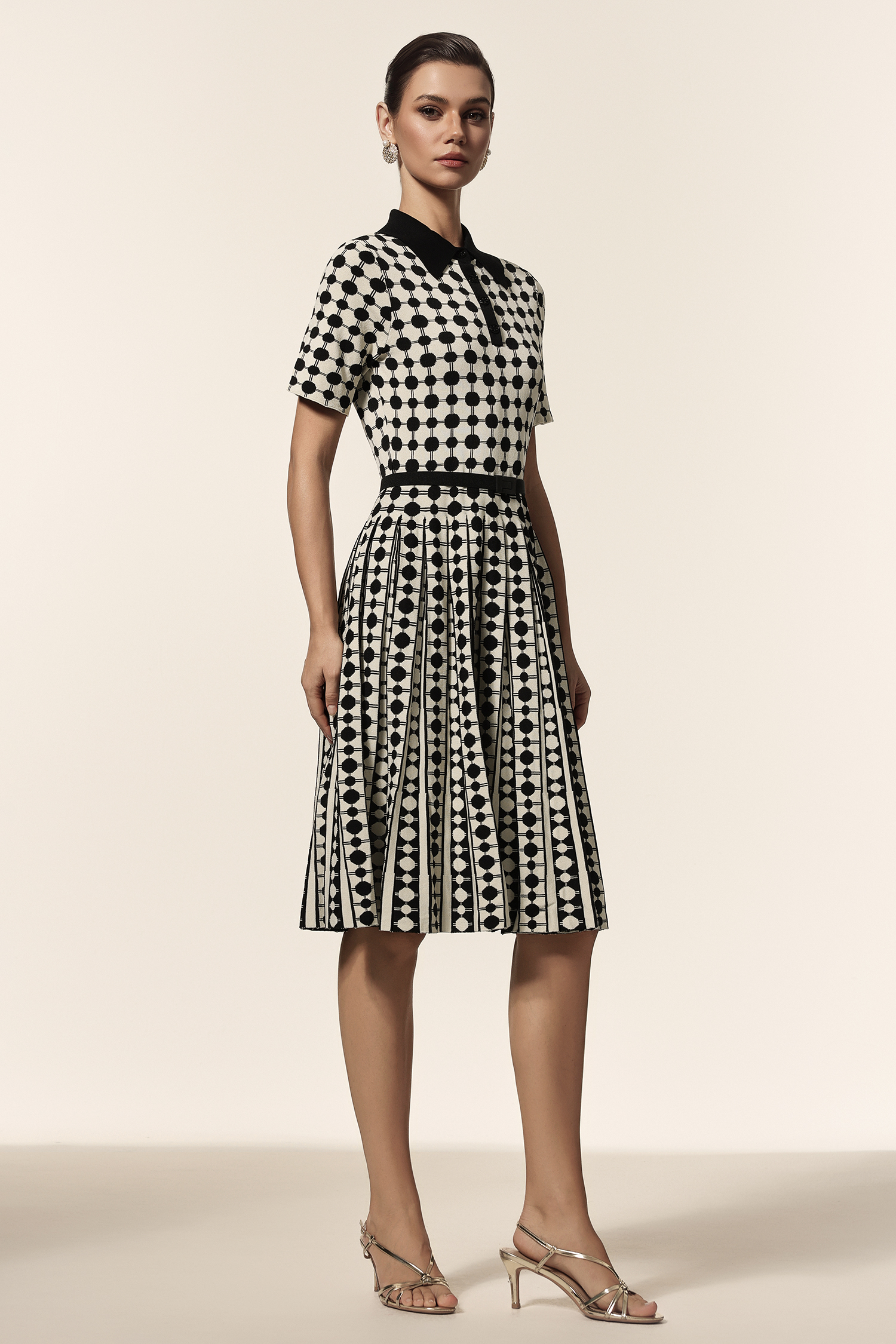 Edan Lapel Short Sleeves Midi Dress