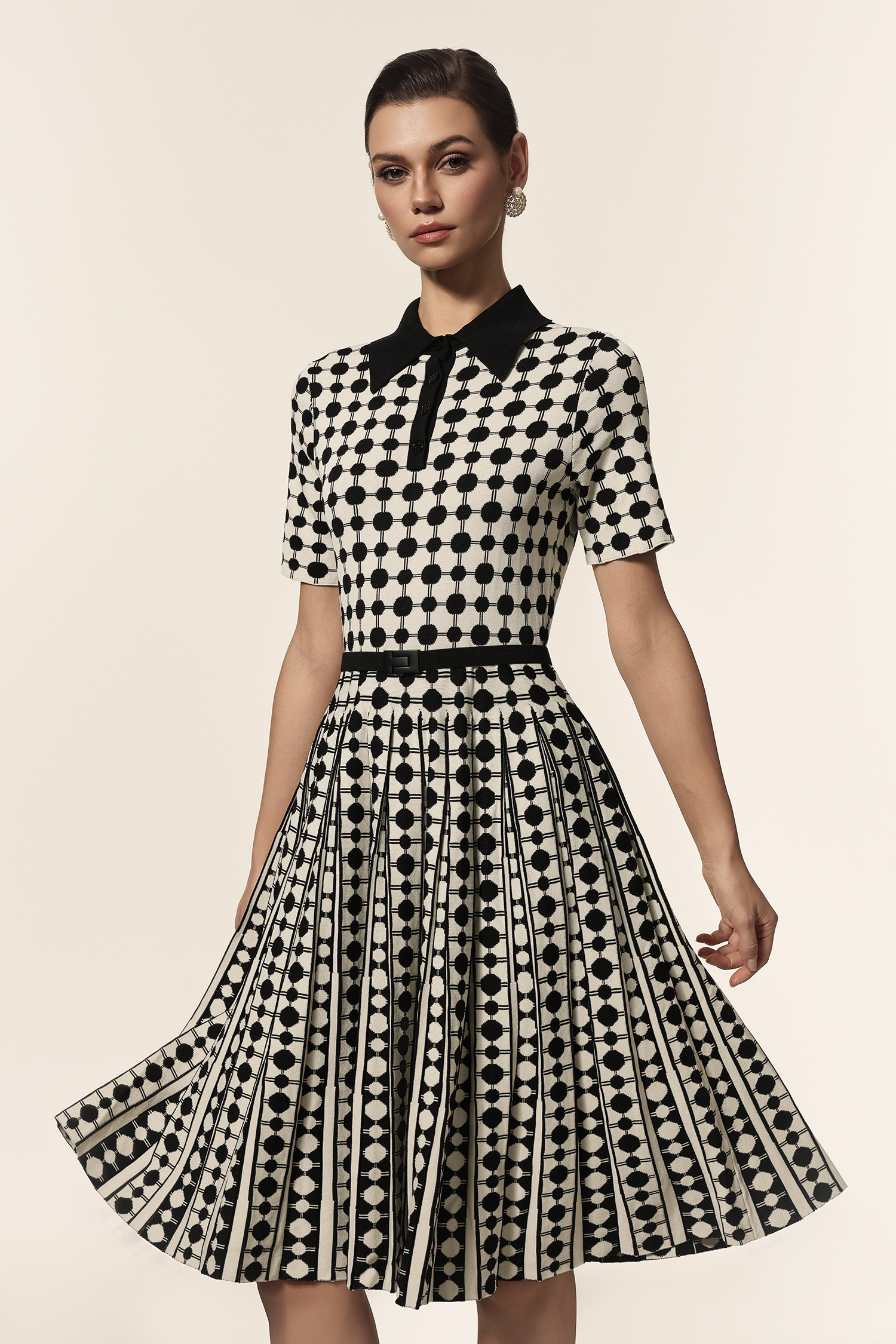 Edan Lapel Short Sleeves Midi Dress