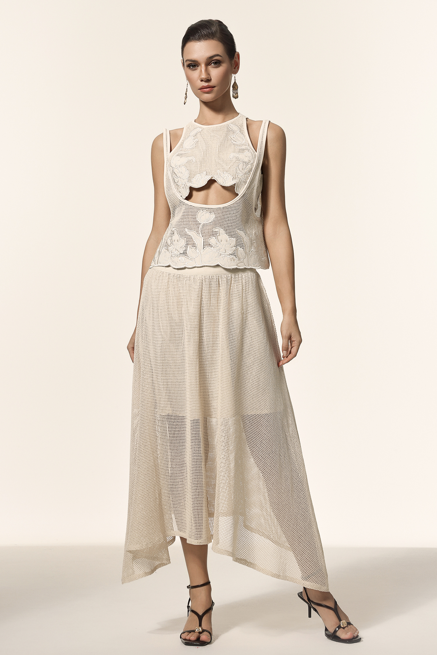 Kandiss Round Neck Sleeveless Hollow Out Jacquard Three-Piece Set