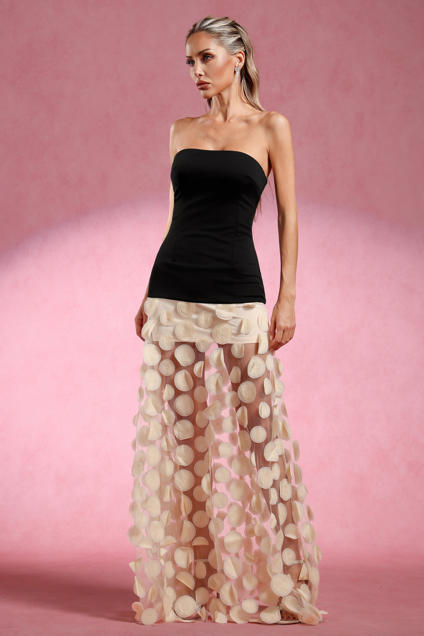 Falzer Sleeveless Netting Wafer Maxi Dress