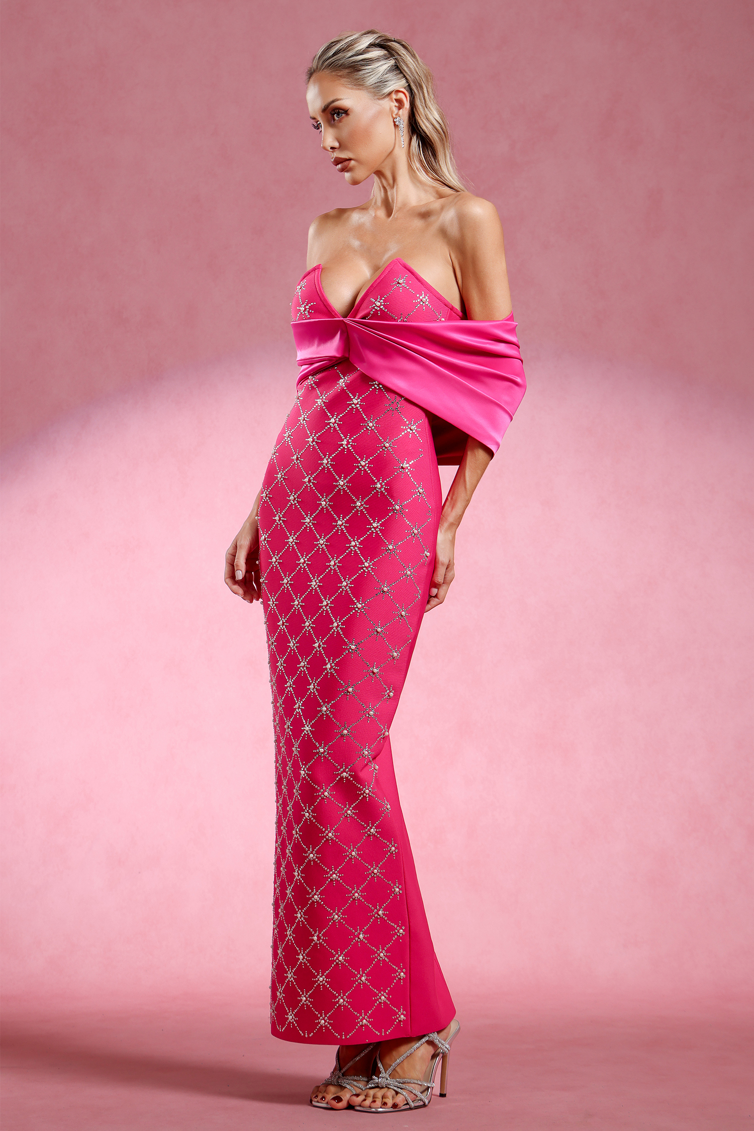 Haliya Off The Shoulder V Neck Diamond Bandage Maxi Dress