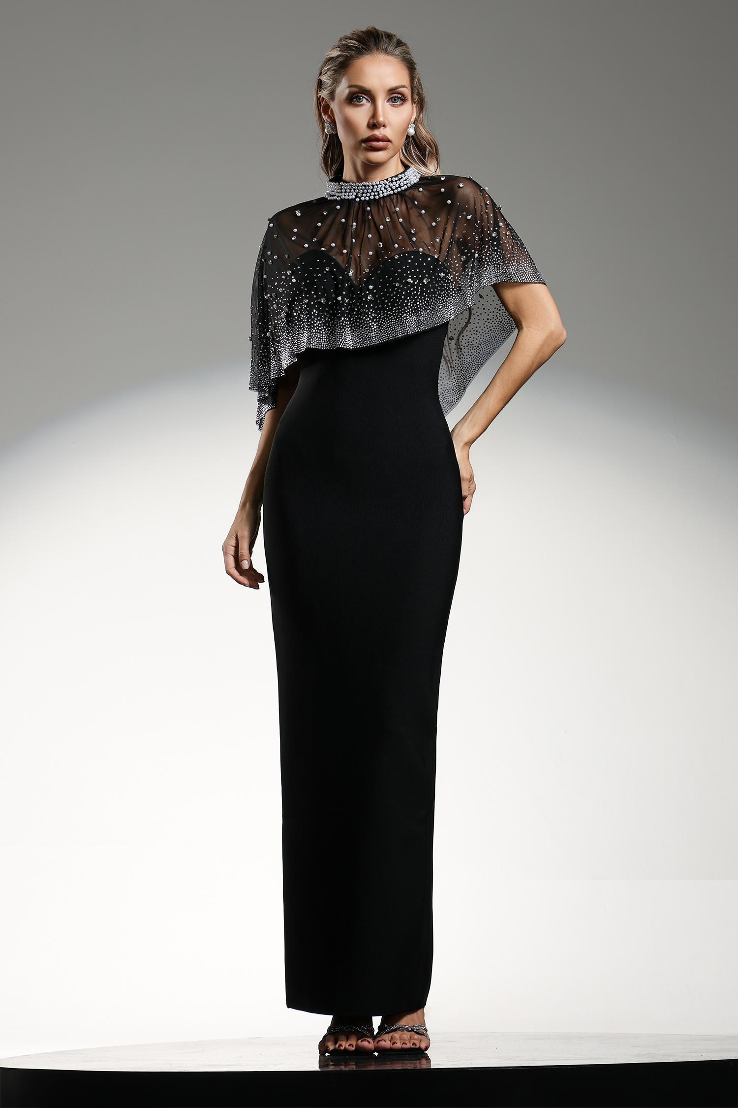 Jacey Sleeveless Diamond Pearl Bandage Maxi Dress