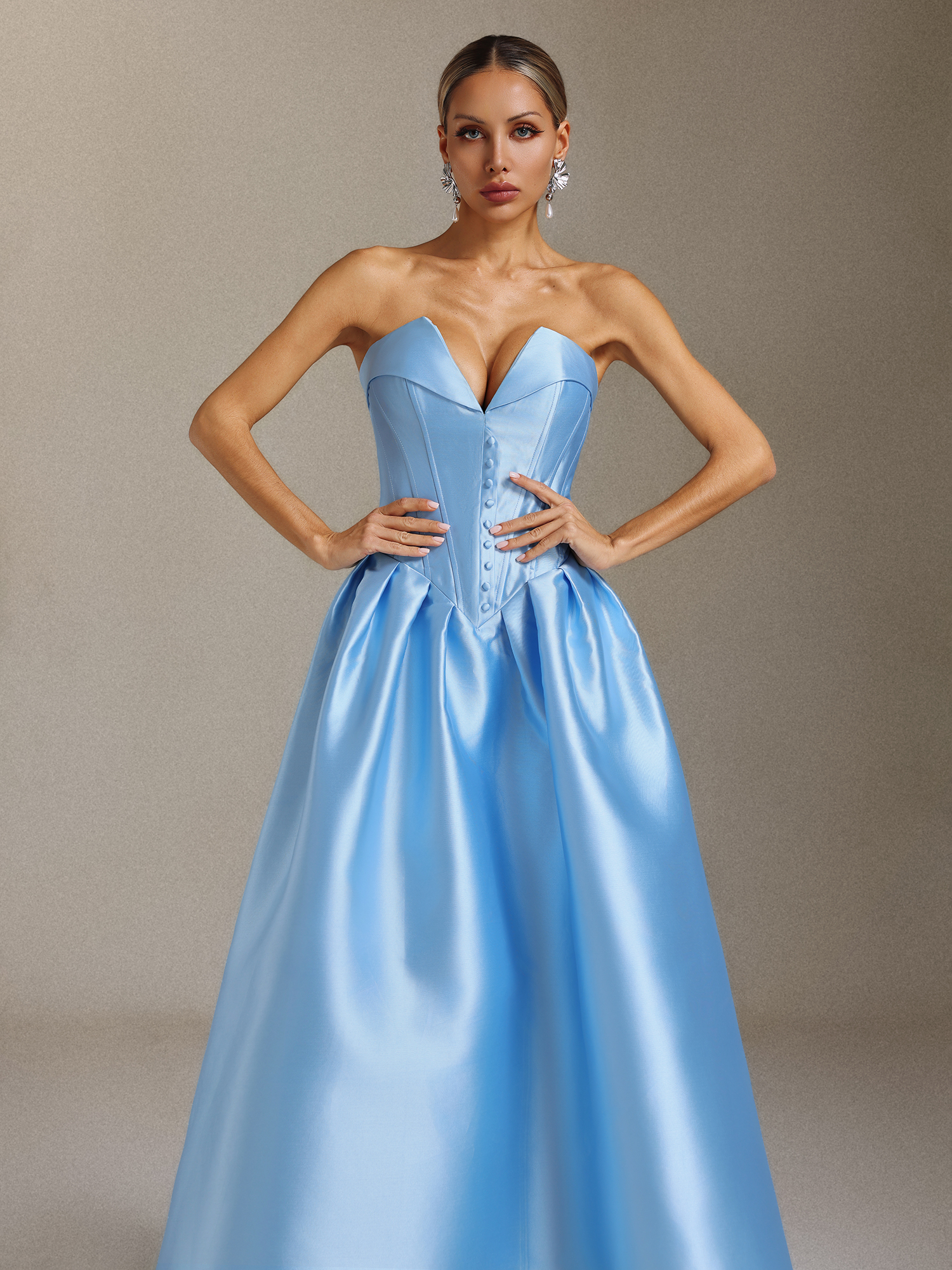 Kila Pleated V-neck strappy midi-length dress