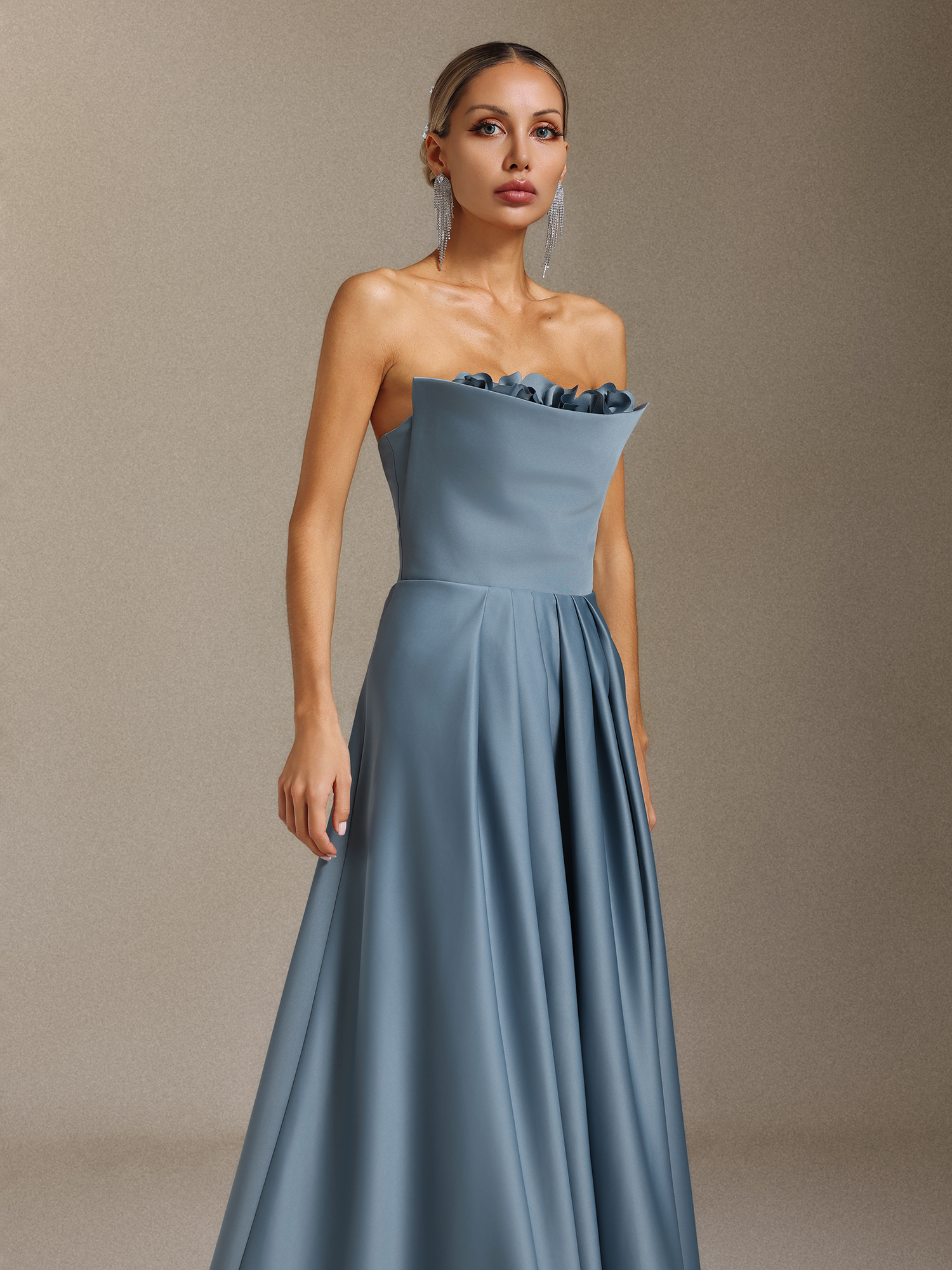 Elysande Strapless pleated three-dimensional floral slimming maxi