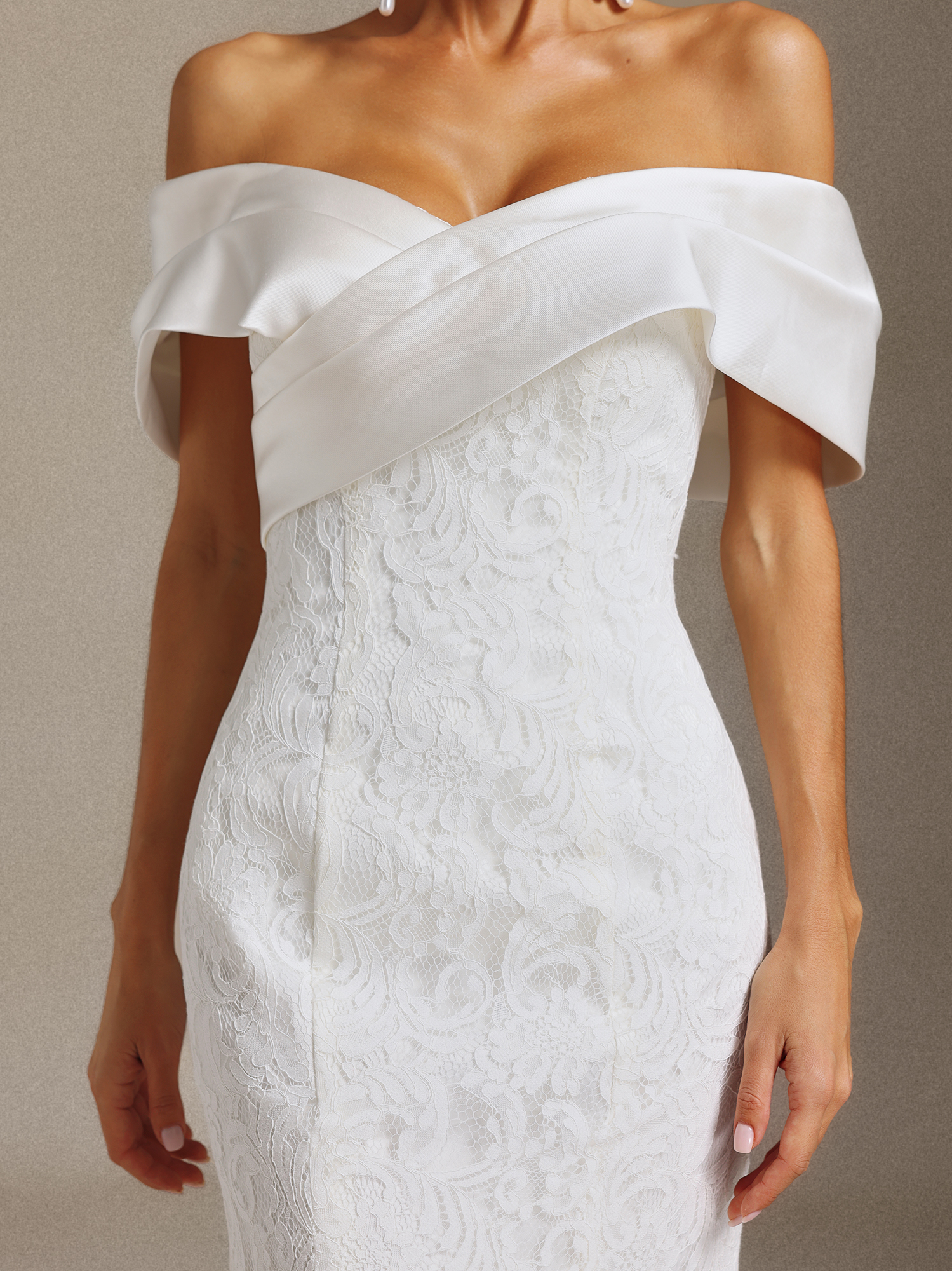 Jussi Off-the-shoulder lace slimming Fish tail Maxi wedding Dress