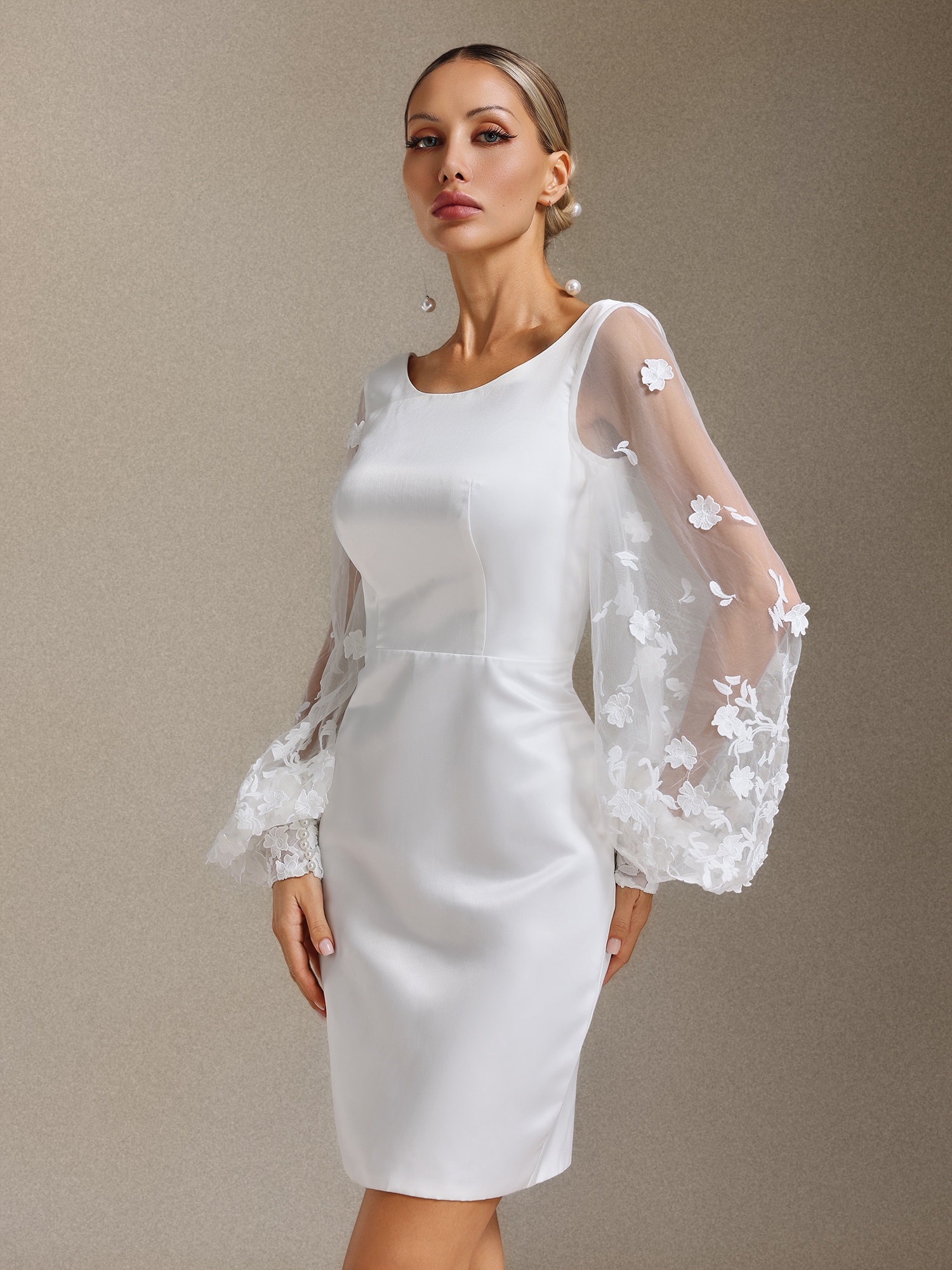 Zade Round-neck long-sleeved chiffon floral slim mini dress