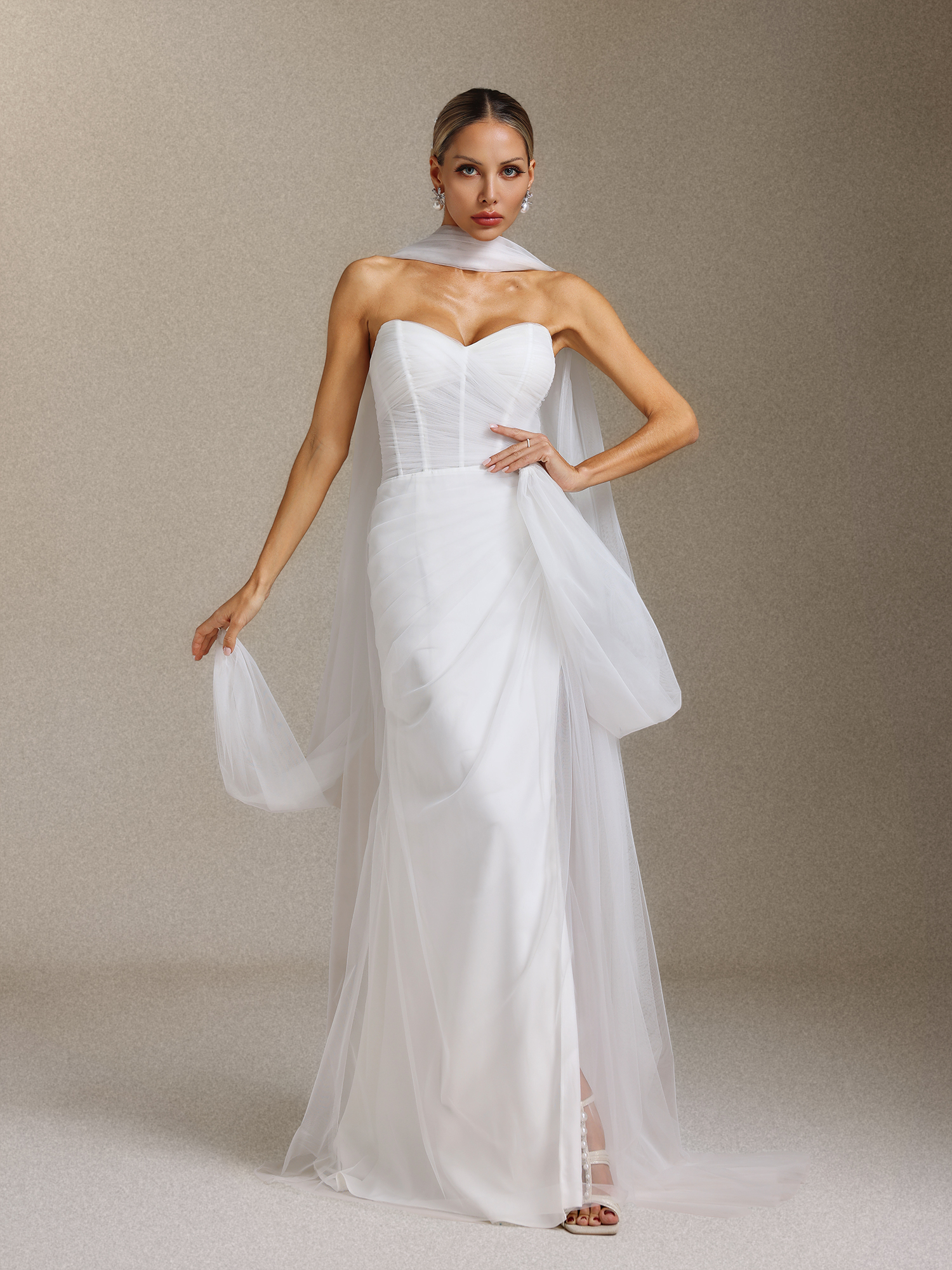 Vanessa Pleated light gauze fishbone strapless maix wedding dress