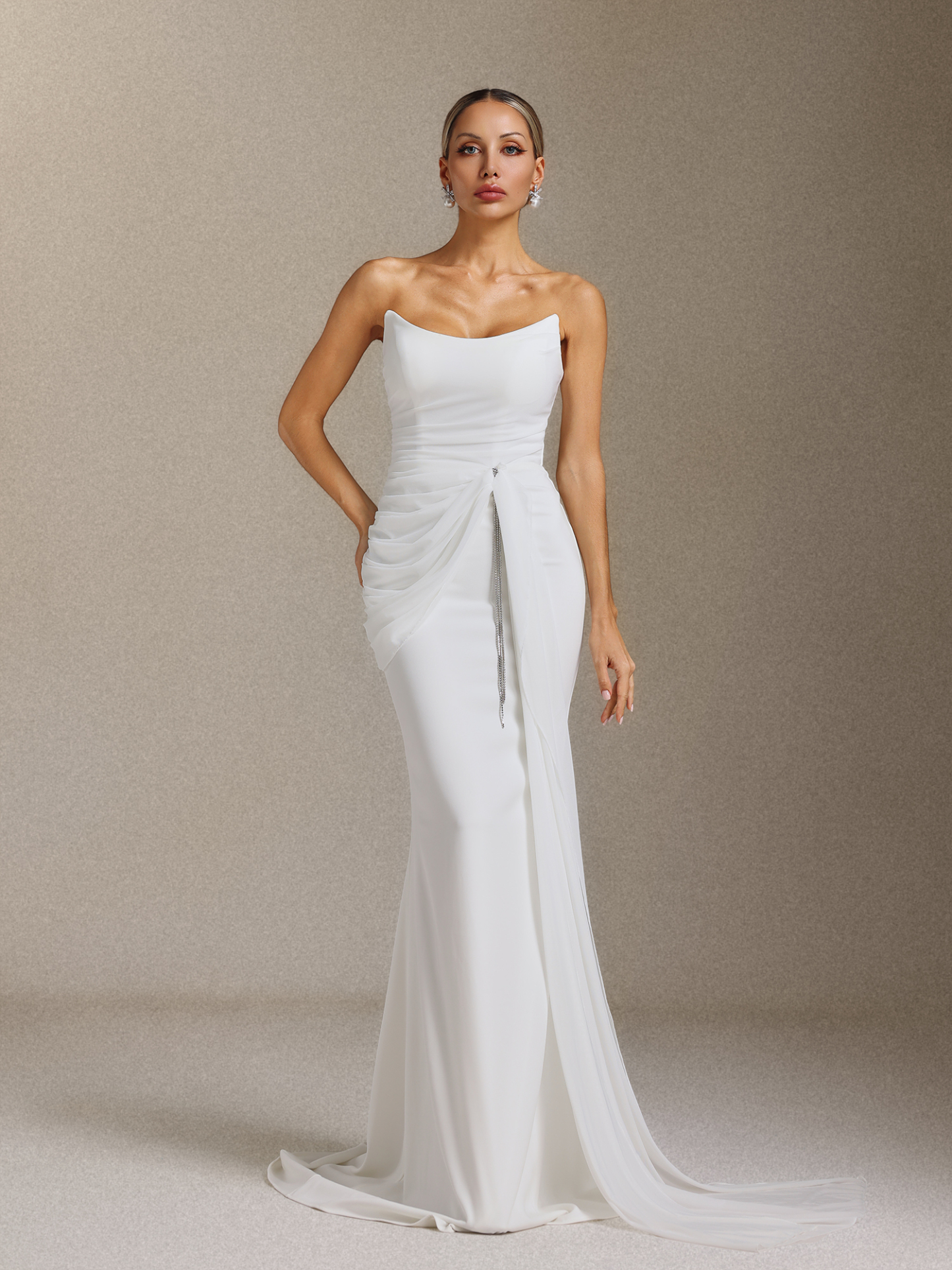 Della Sleeveless strapless pleated maxi dress
