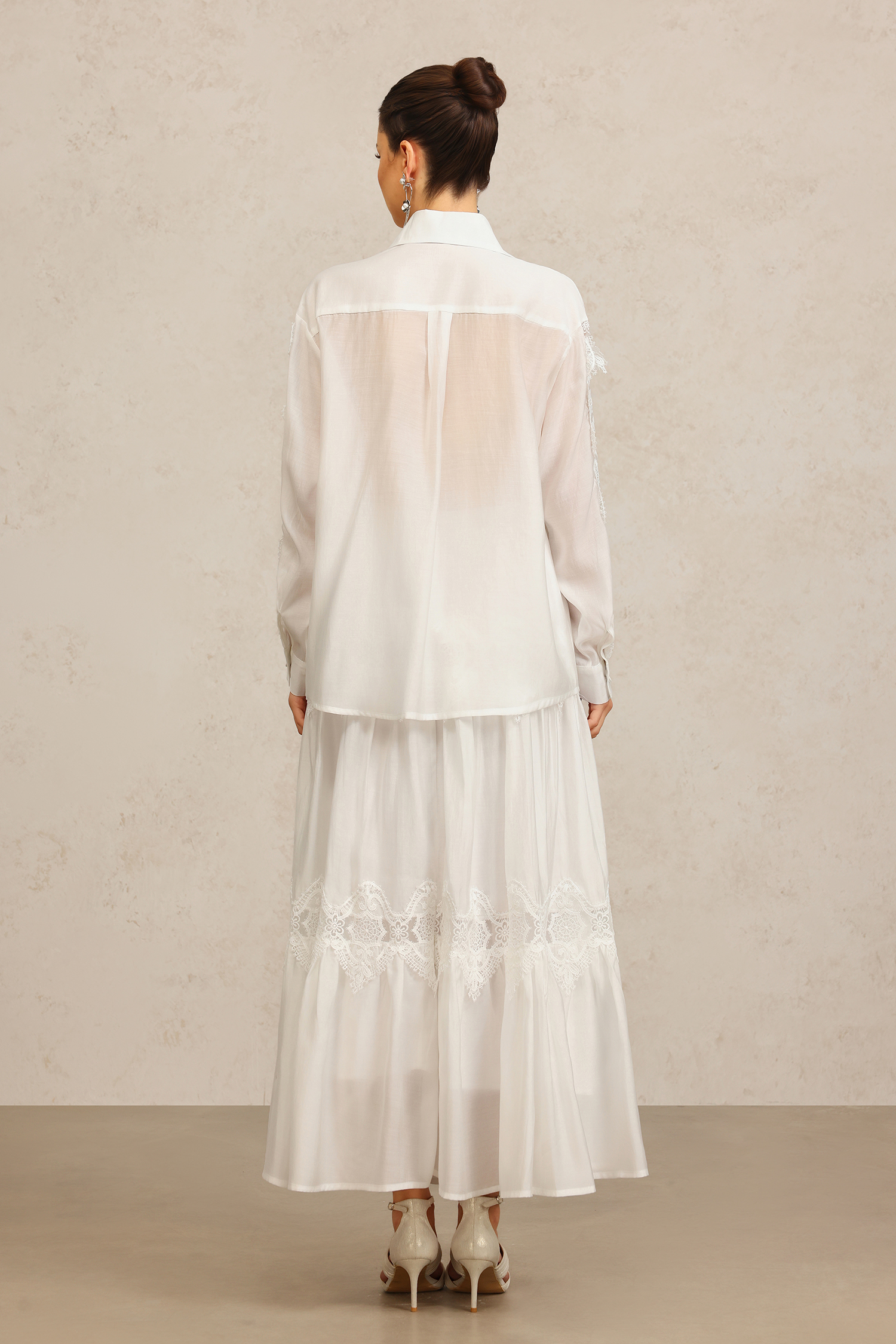 Kater Lapel Long Sleeves Lace Flowers Top And Skirt Two-Piece Set