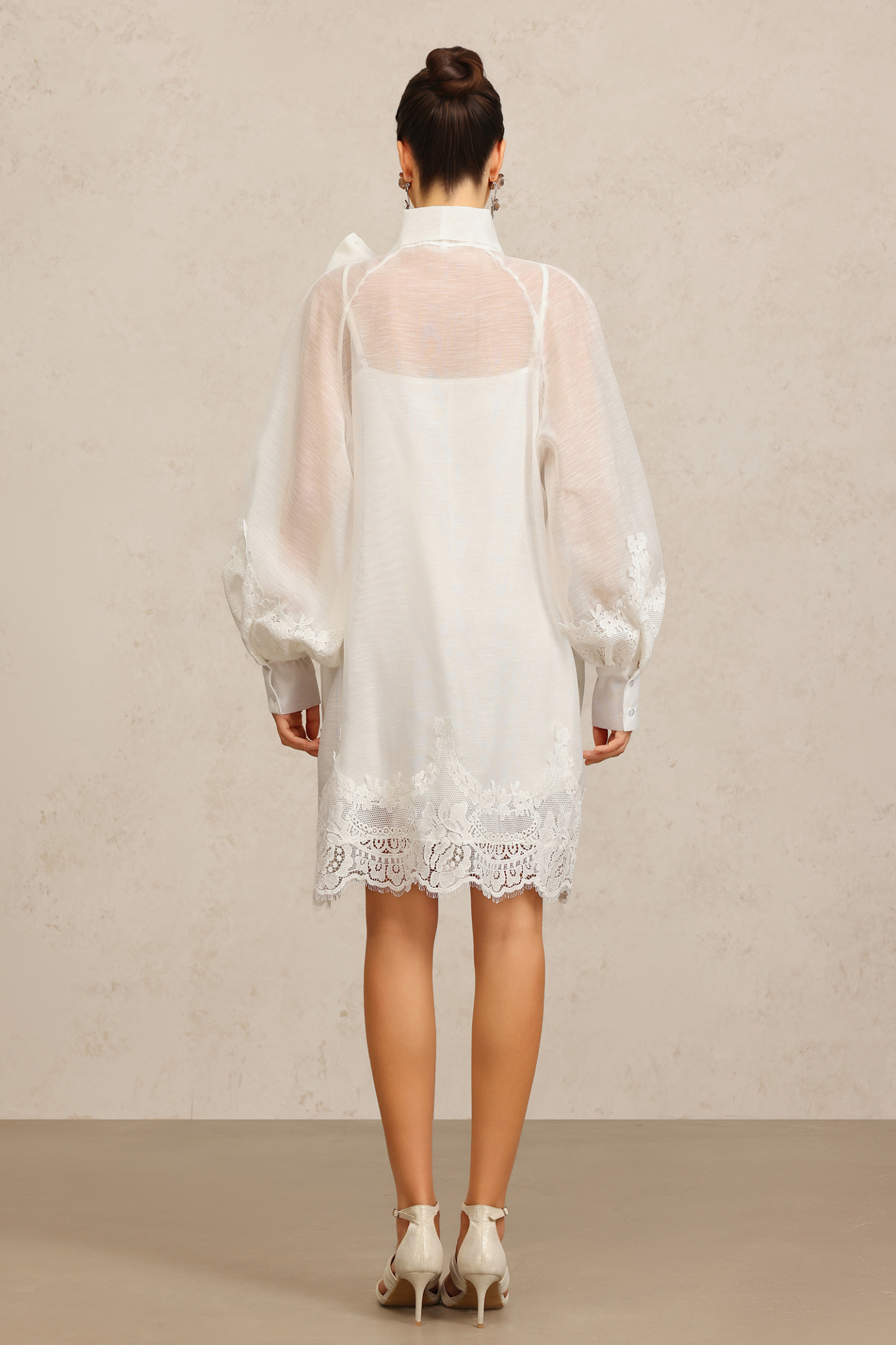 Sareka V-Neck Long Sleeves Lace Flowers Streamer Bowknot Mini Dress