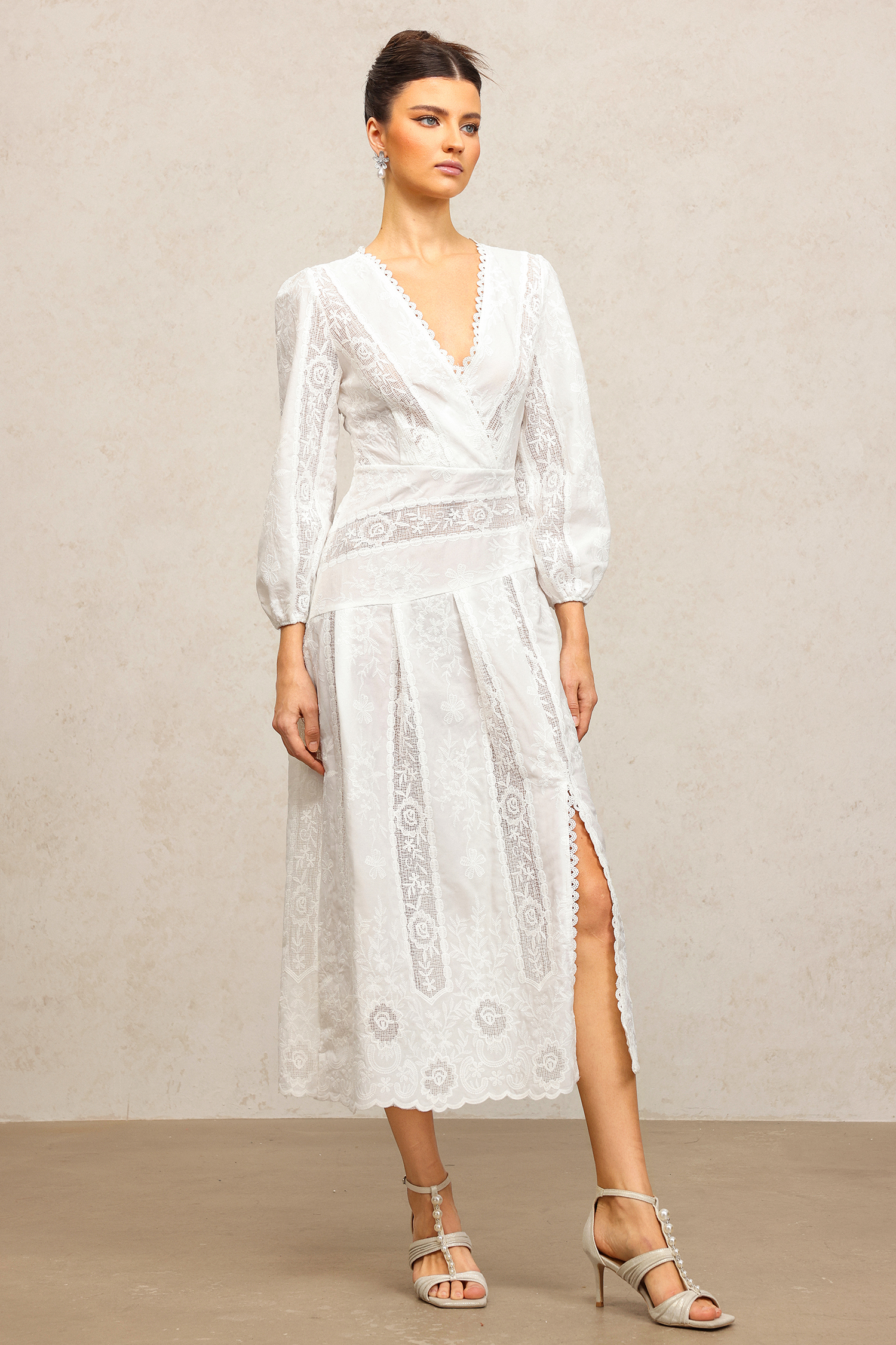 Payson V-Neck Long Sleeves Lace Maxi Dress