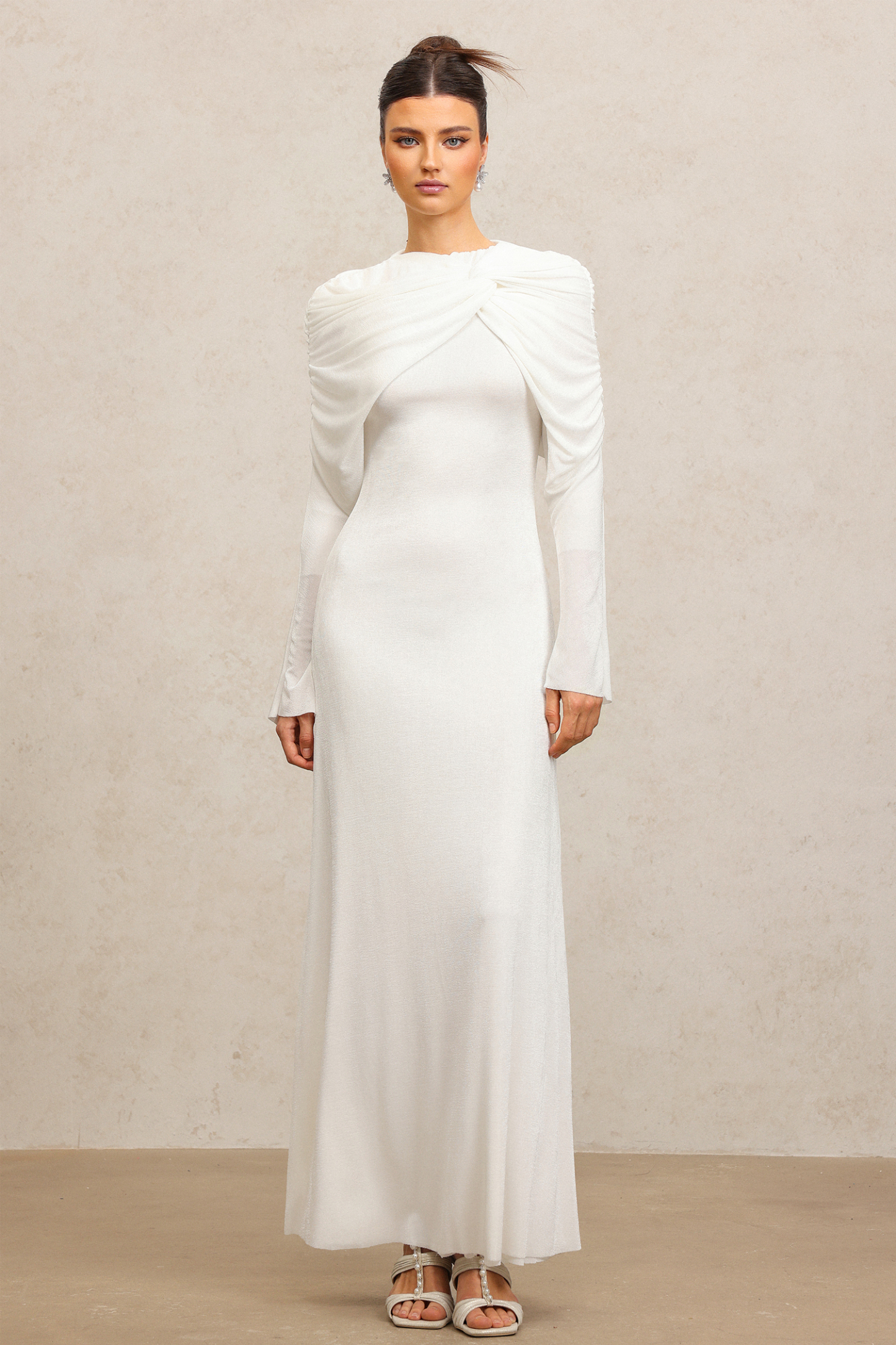 Kolari Round Neck Long Sleeves Asymmetric Folds White Maxi Dress