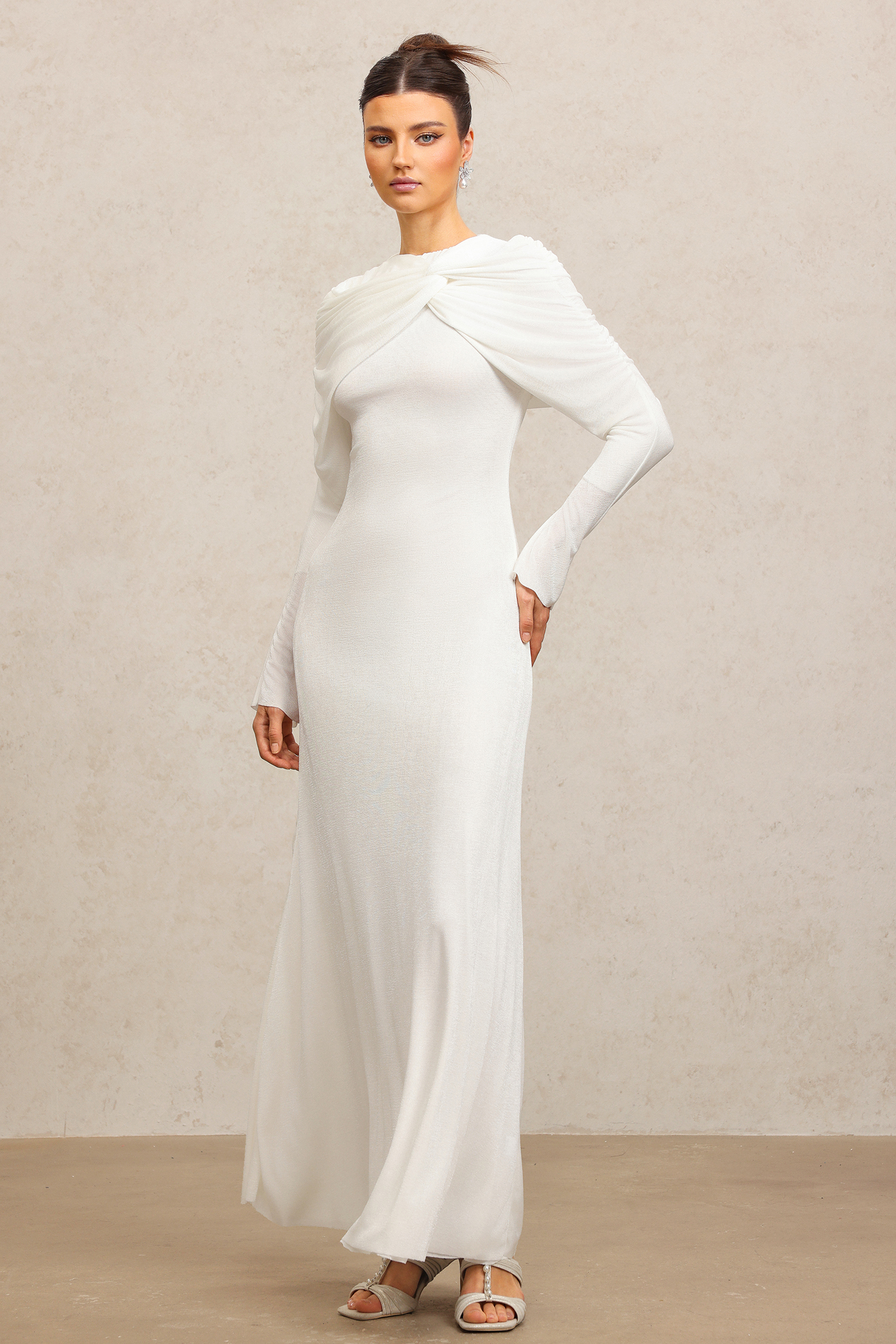 Kolari Round Neck Long Sleeves Asymmetric Folds White Maxi Dress