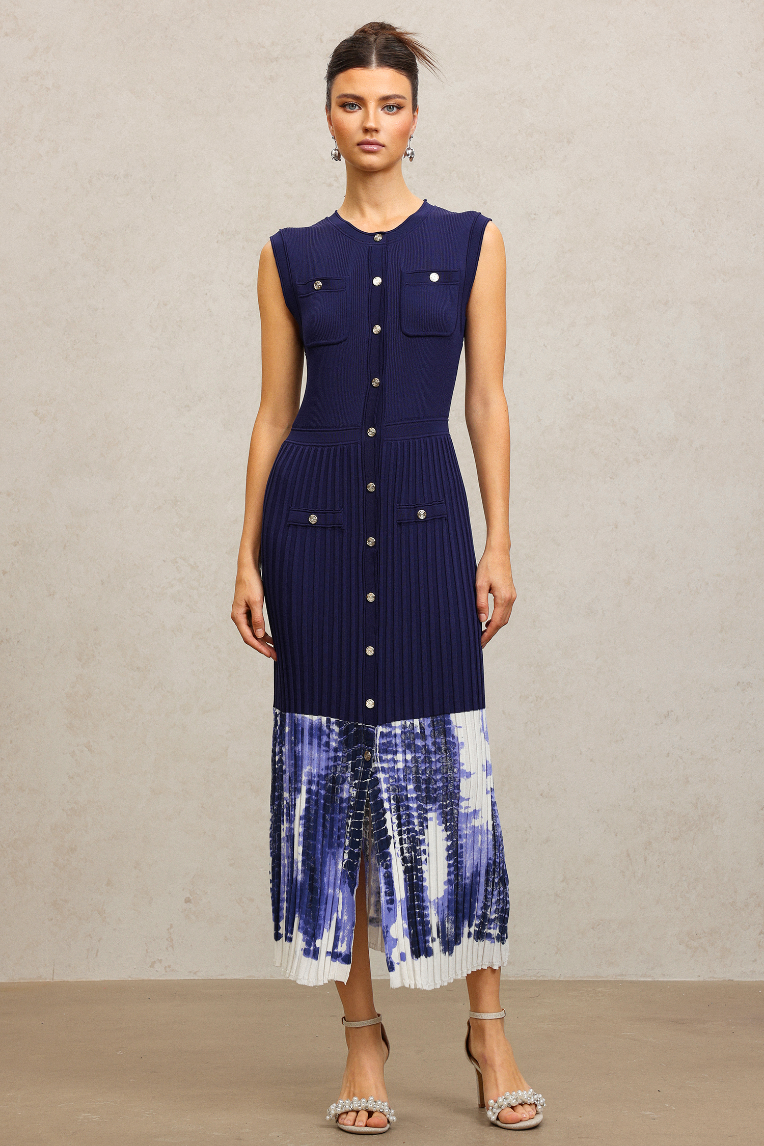 Samantha Round Neck Sleeveless Maxi Dress