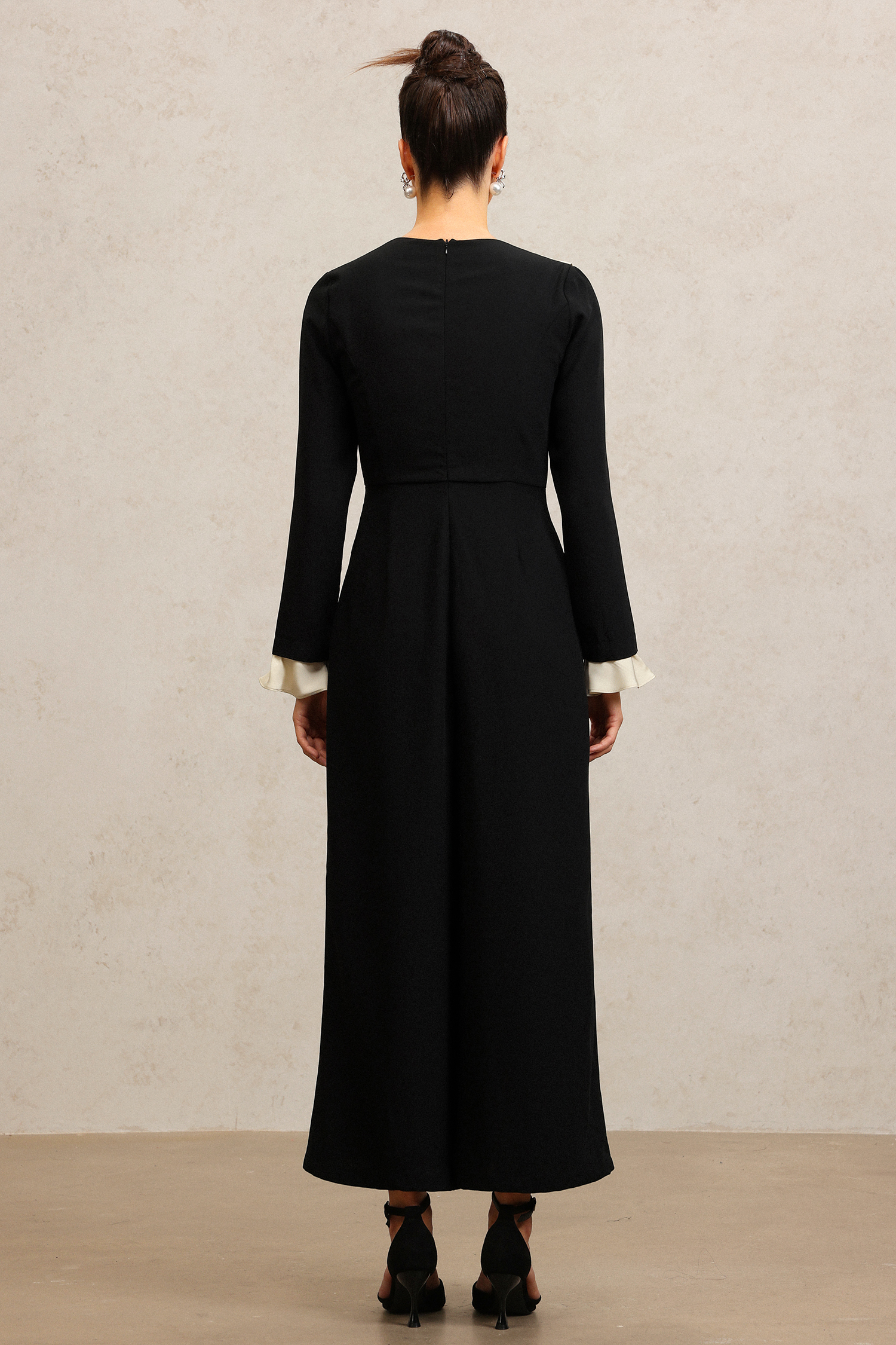 Karsten V-Neck Long Sleeves Folds Maxi Jumpsuit