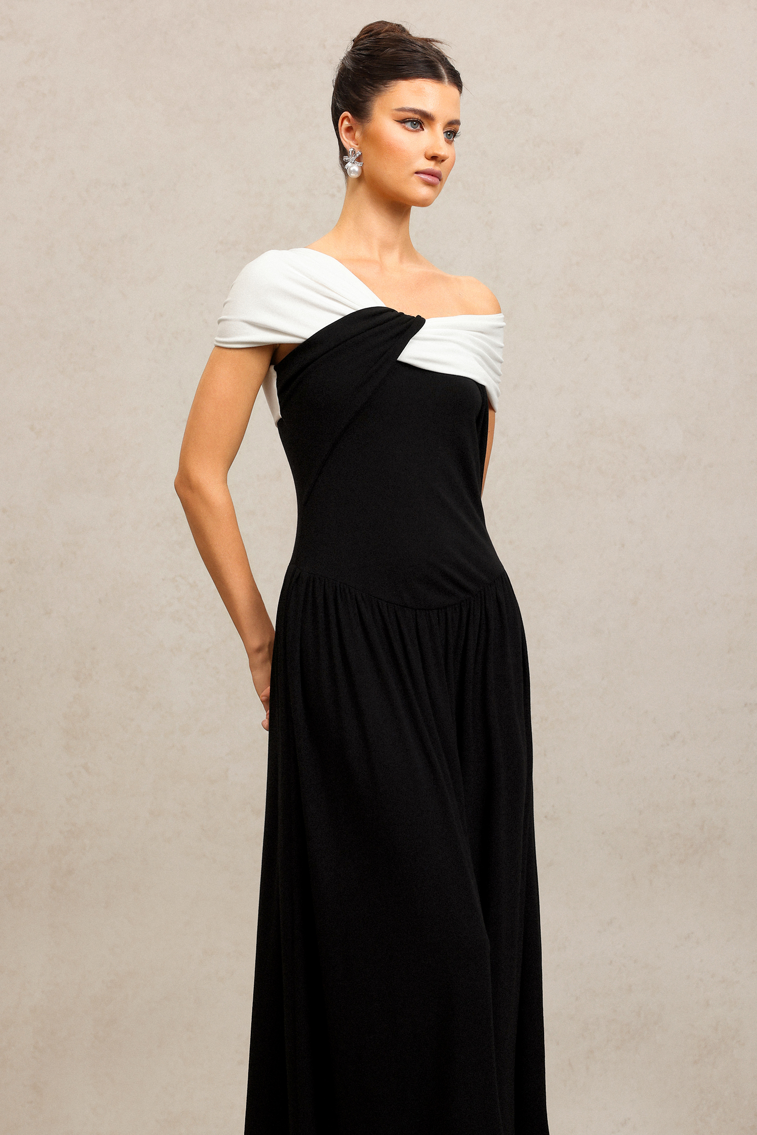 Xenia Off-The-Shoulder Maxi Dress