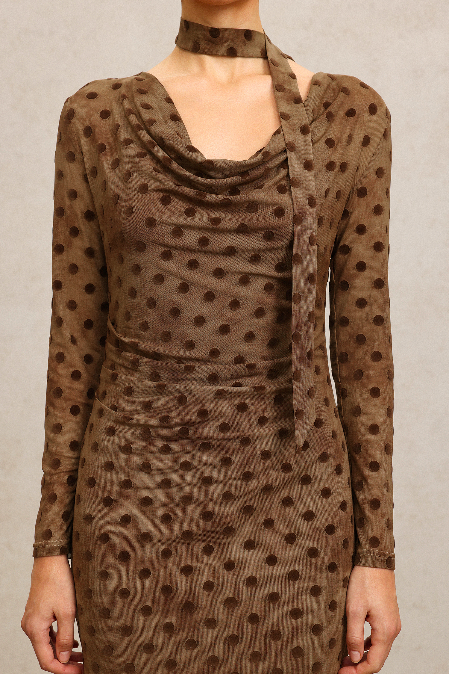 Wilisa Long Sleeves Streamer Midi Dress