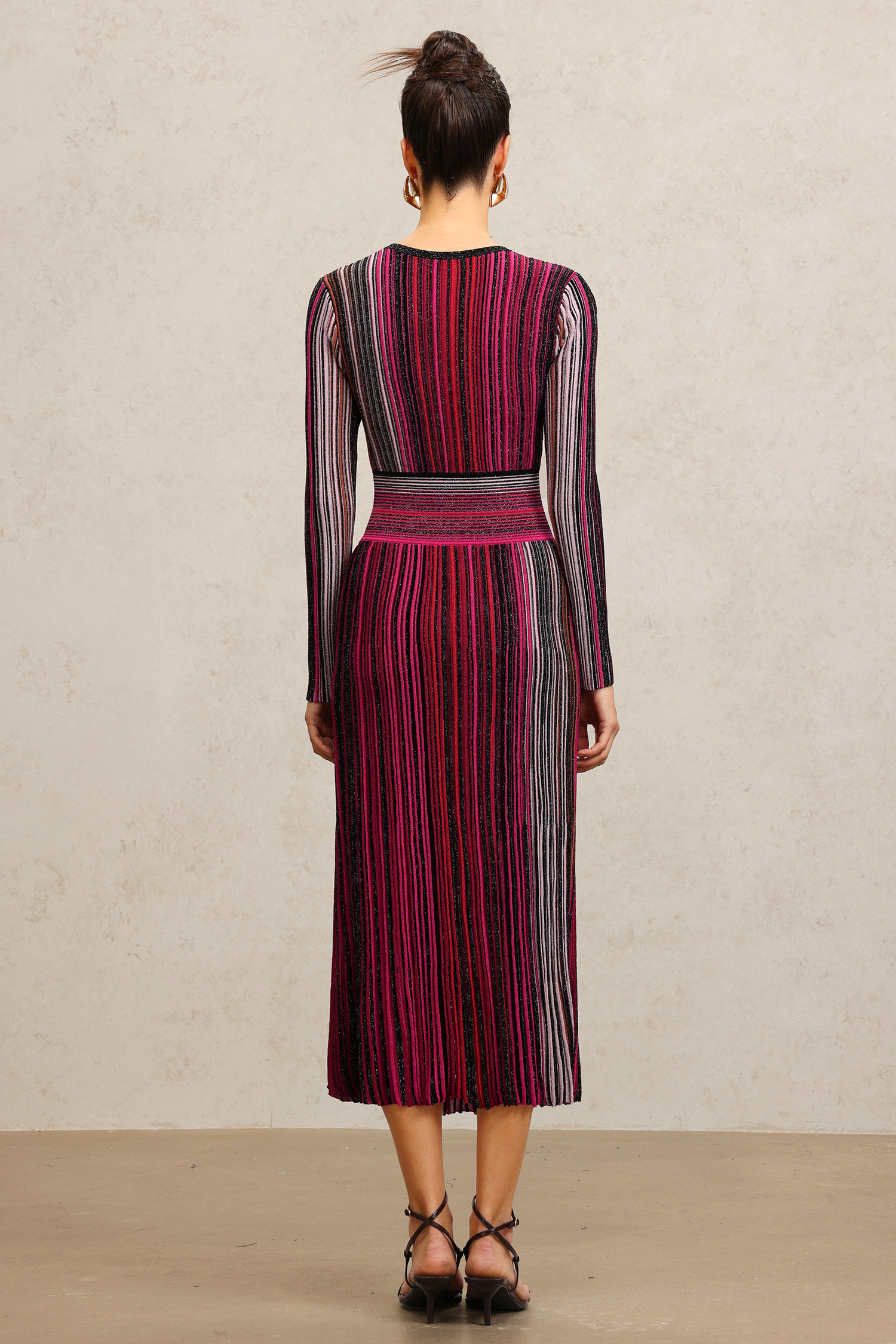 Evvie V-Neck Long Sleeves Maxi Dress