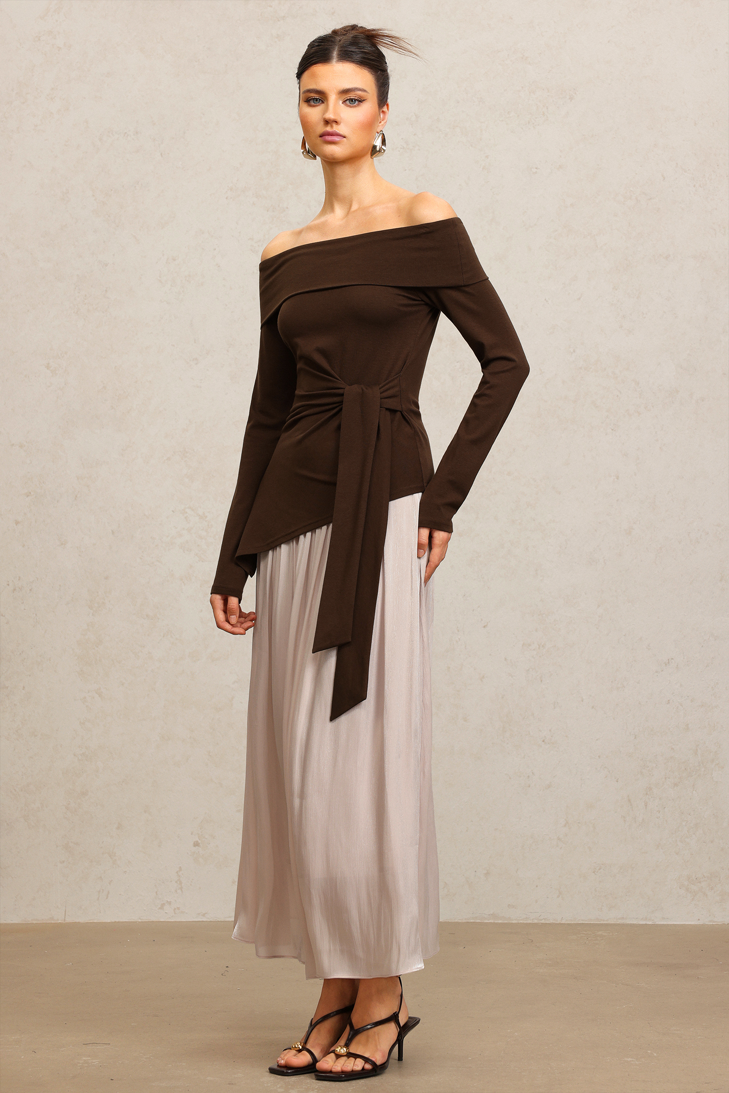 Gema Off-The-Shoulder Long Sleeves Folds Maxi Dress