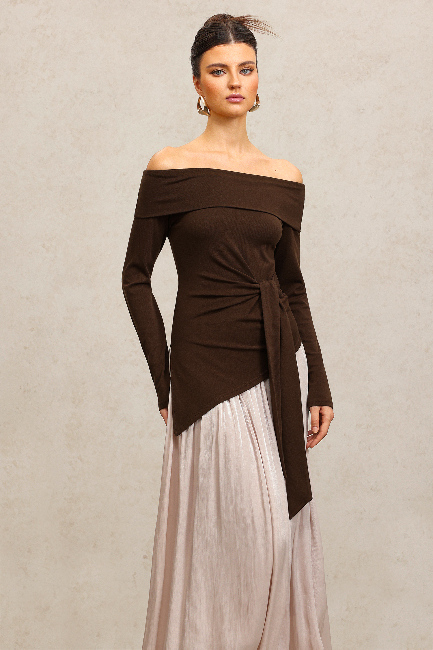 Gema Off-The-Shoulder Long Sleeves Folds Maxi Dress