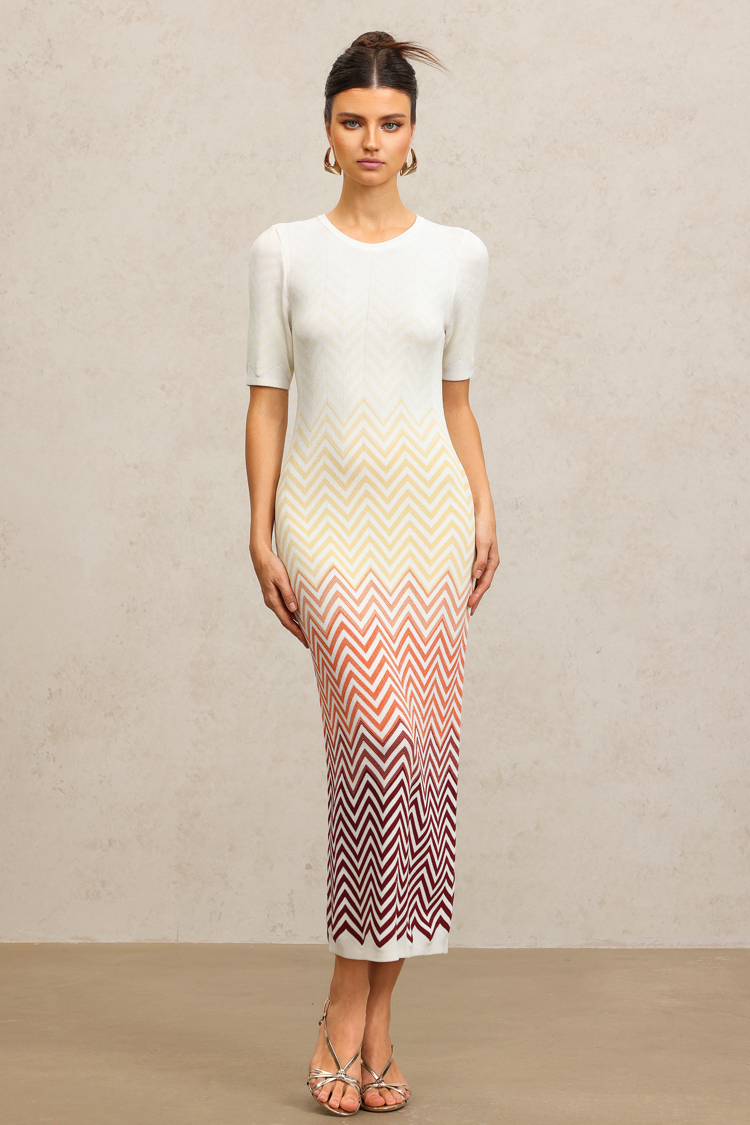 Viney Round Neck Short Sleeves Midi Dress