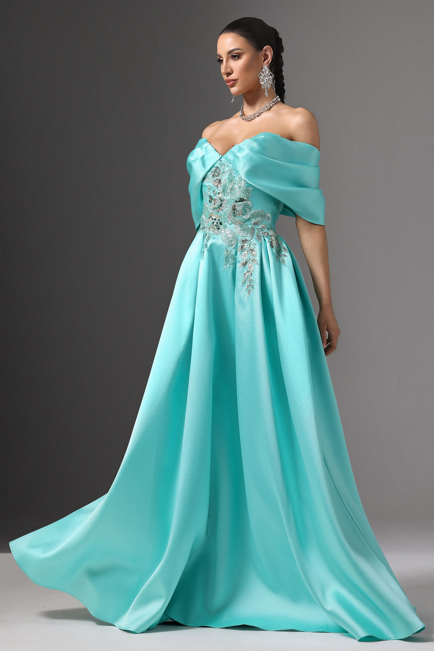 Salamo Off-Shoulder Floral Embroidered Maxi Dress