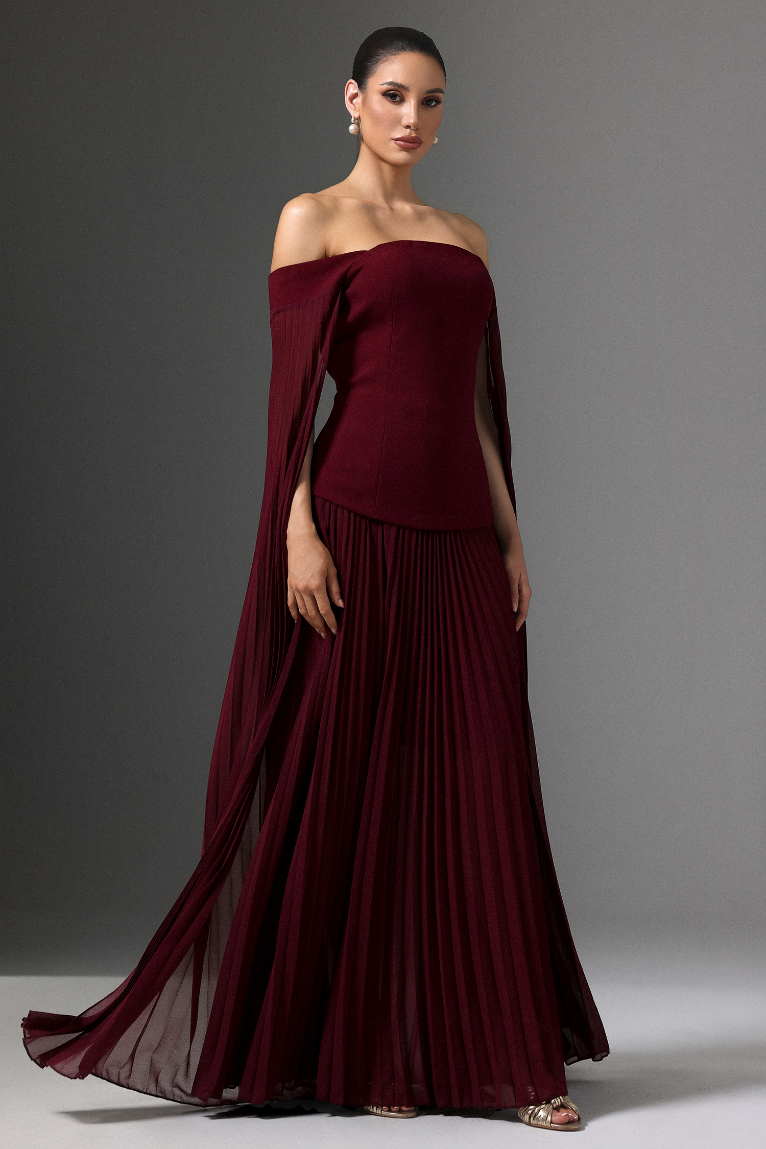 Solvia Off The Shoulder Long Sleeves Ruched Maxi Dress