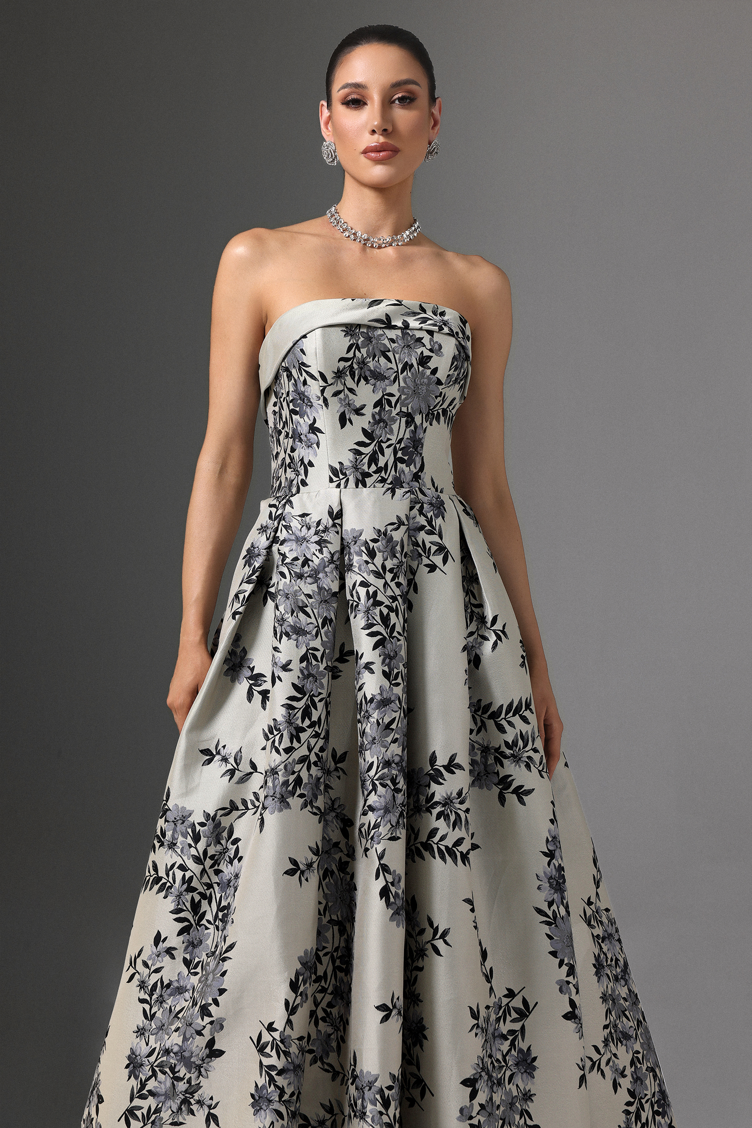 Zeno Strapless Floral Embroidery Maxi Dress