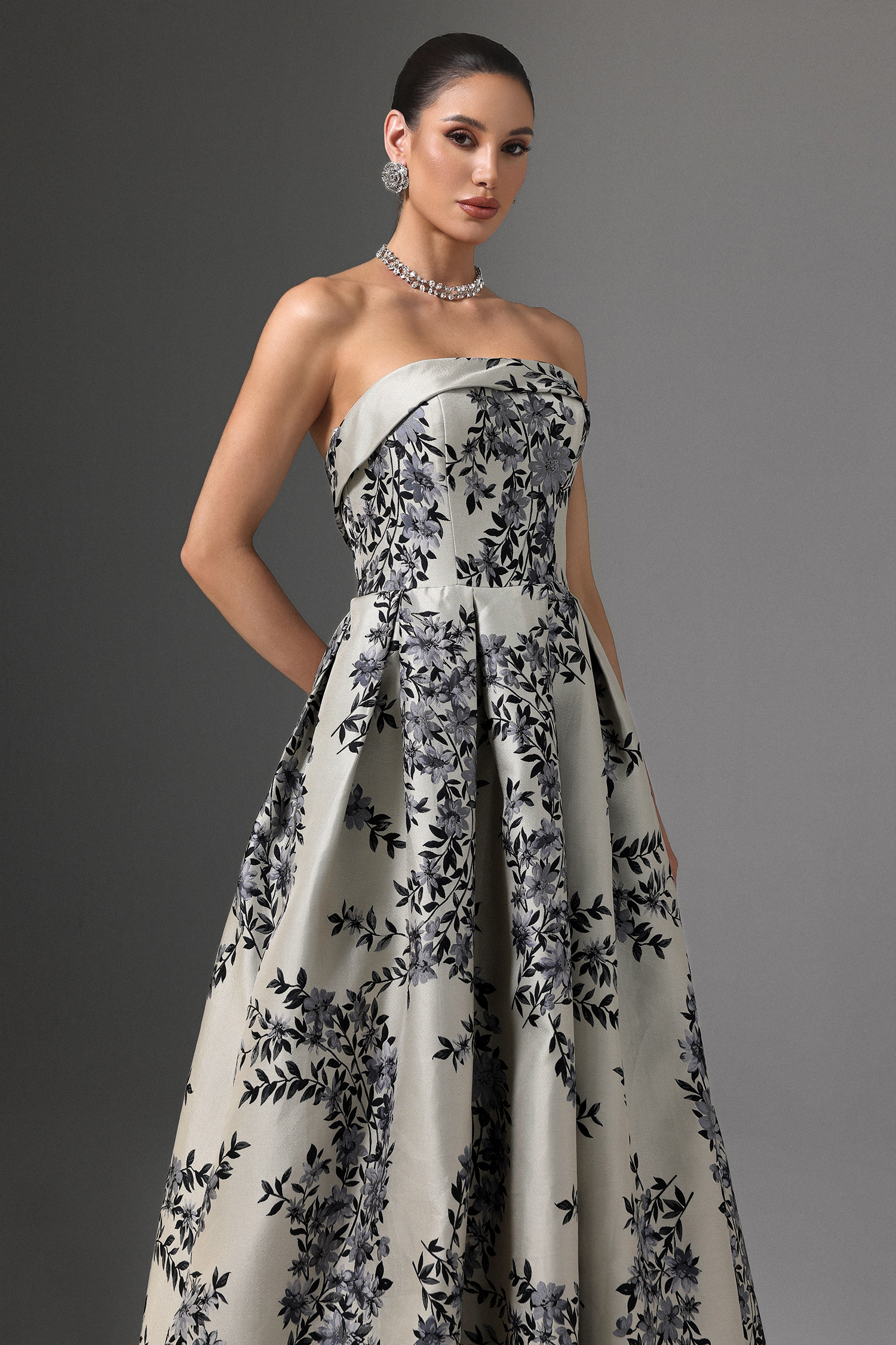 Zeno Strapless Floral Embroidery Maxi Dress