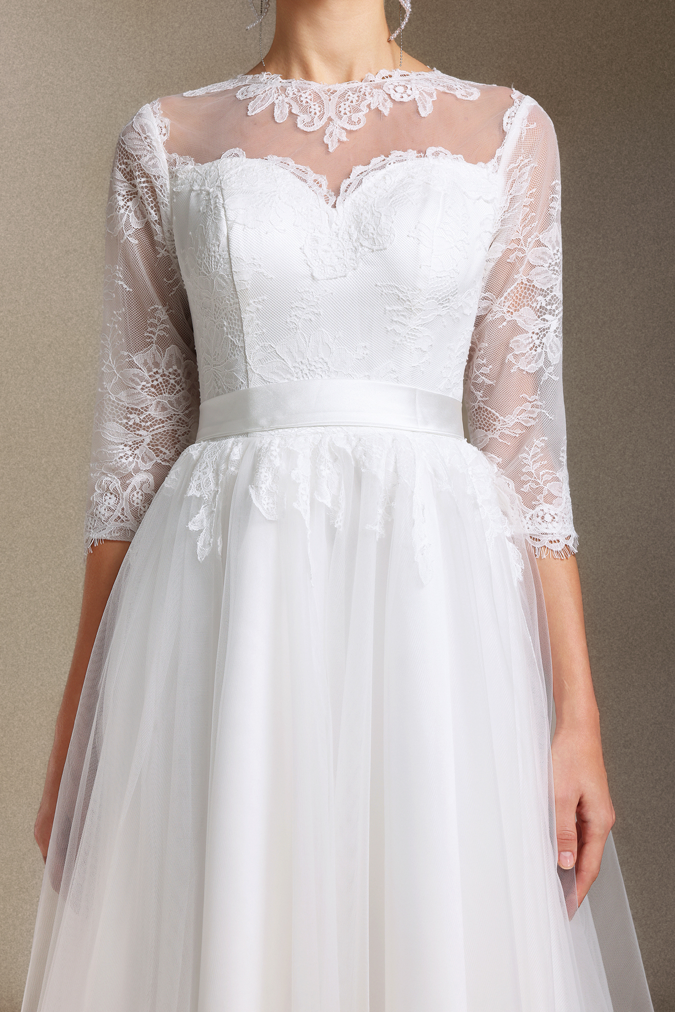 Keeli Long sleeves Lace Bow Mini wedding dress