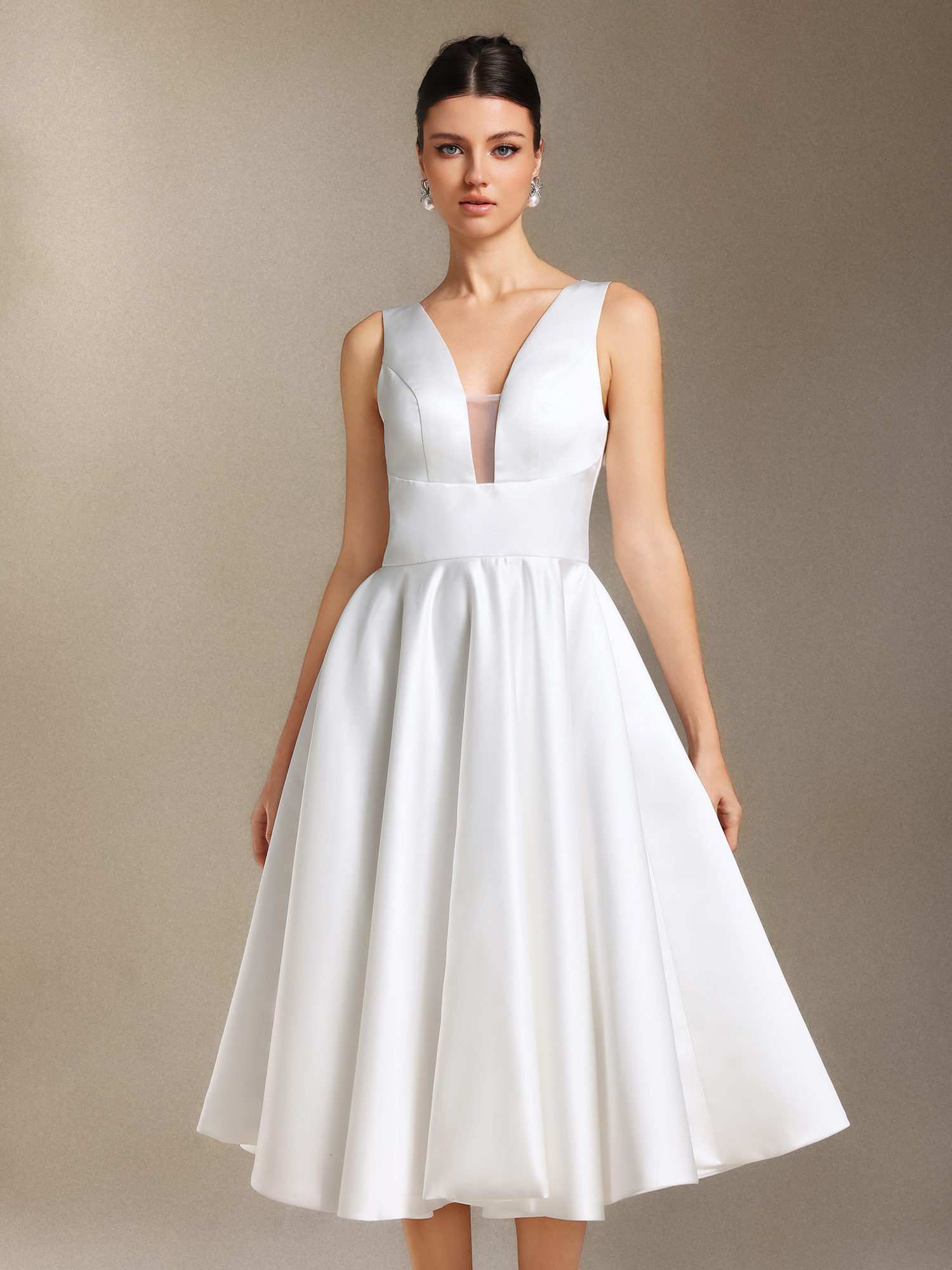 Salacia V-neck Three-dimensional cutting A-shaped Mini wedding dress