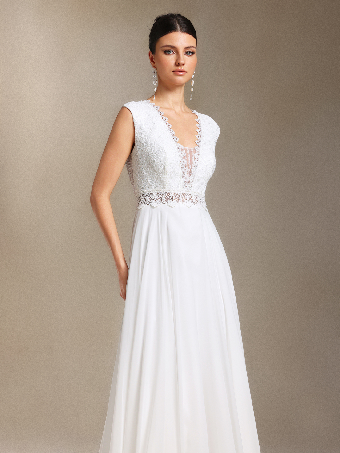 Soraya Lace Chiffon Fang Ling Backless Trailing maxi wedding dress