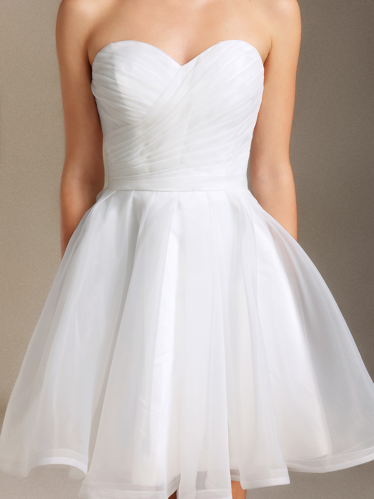 Vira Chest smearing Fold Mini wedding dress