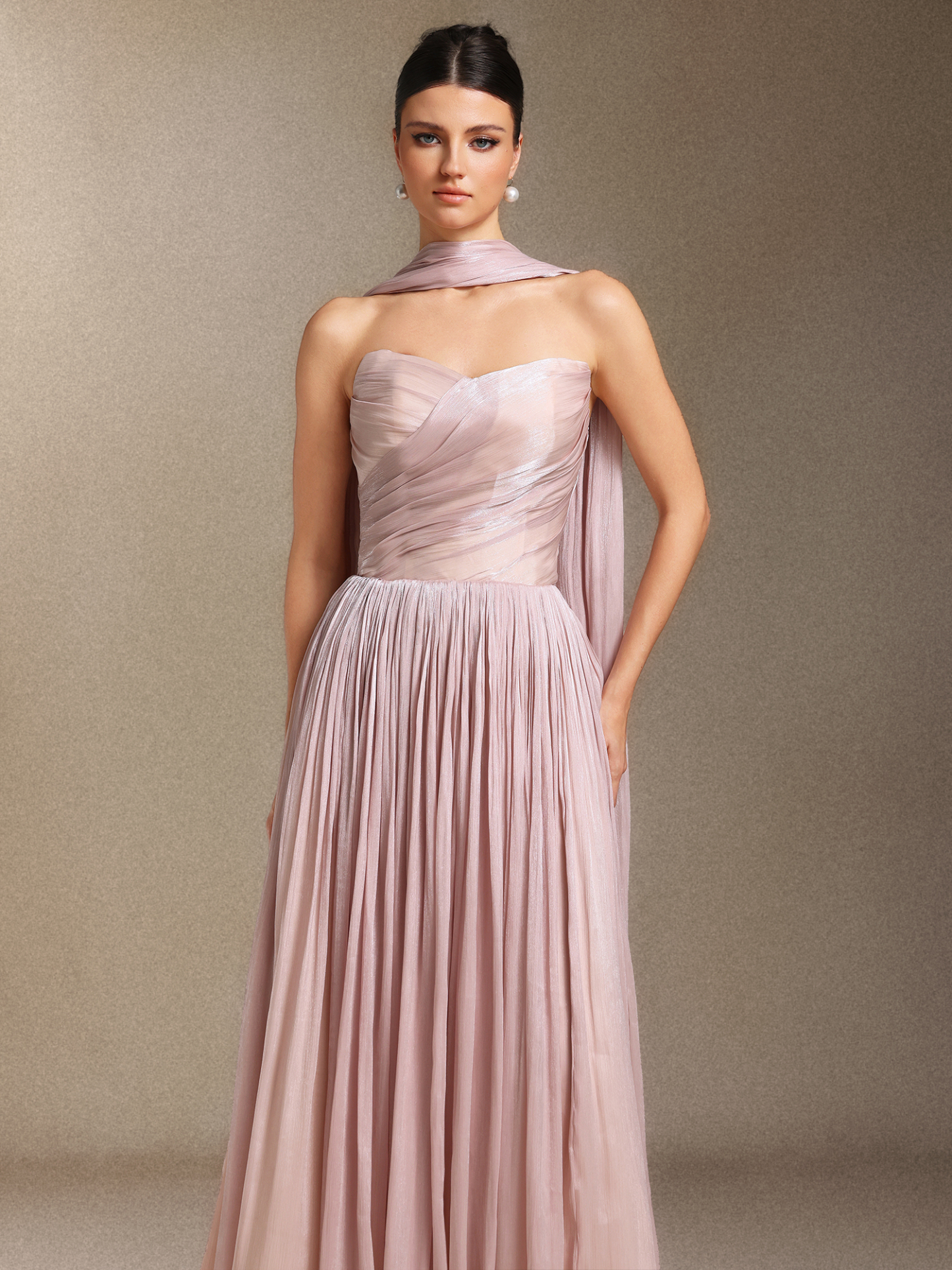 Yeil  Fold Ribbon Midi length evening dress