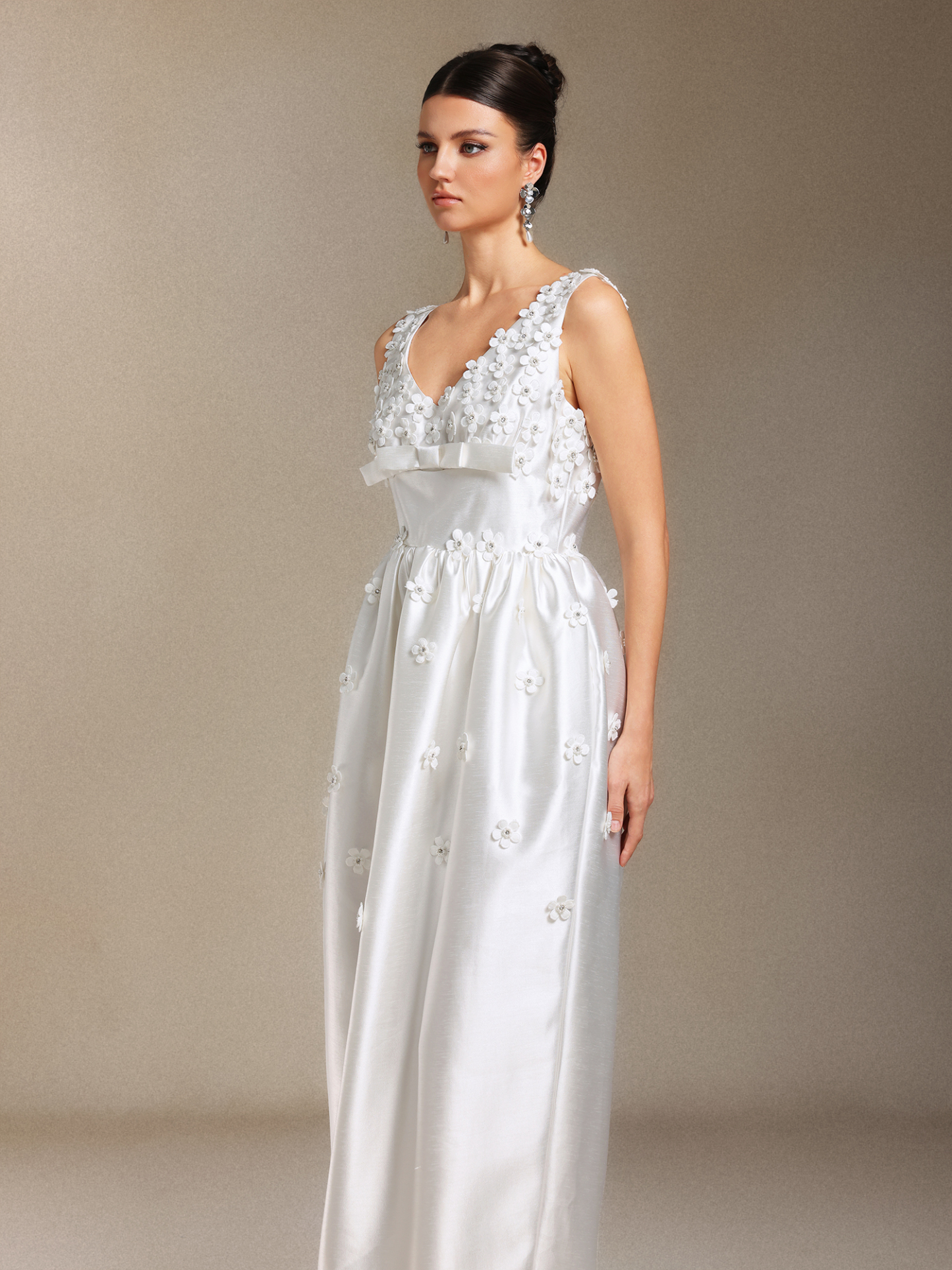 Luda Bow V-neck maxi formal dress